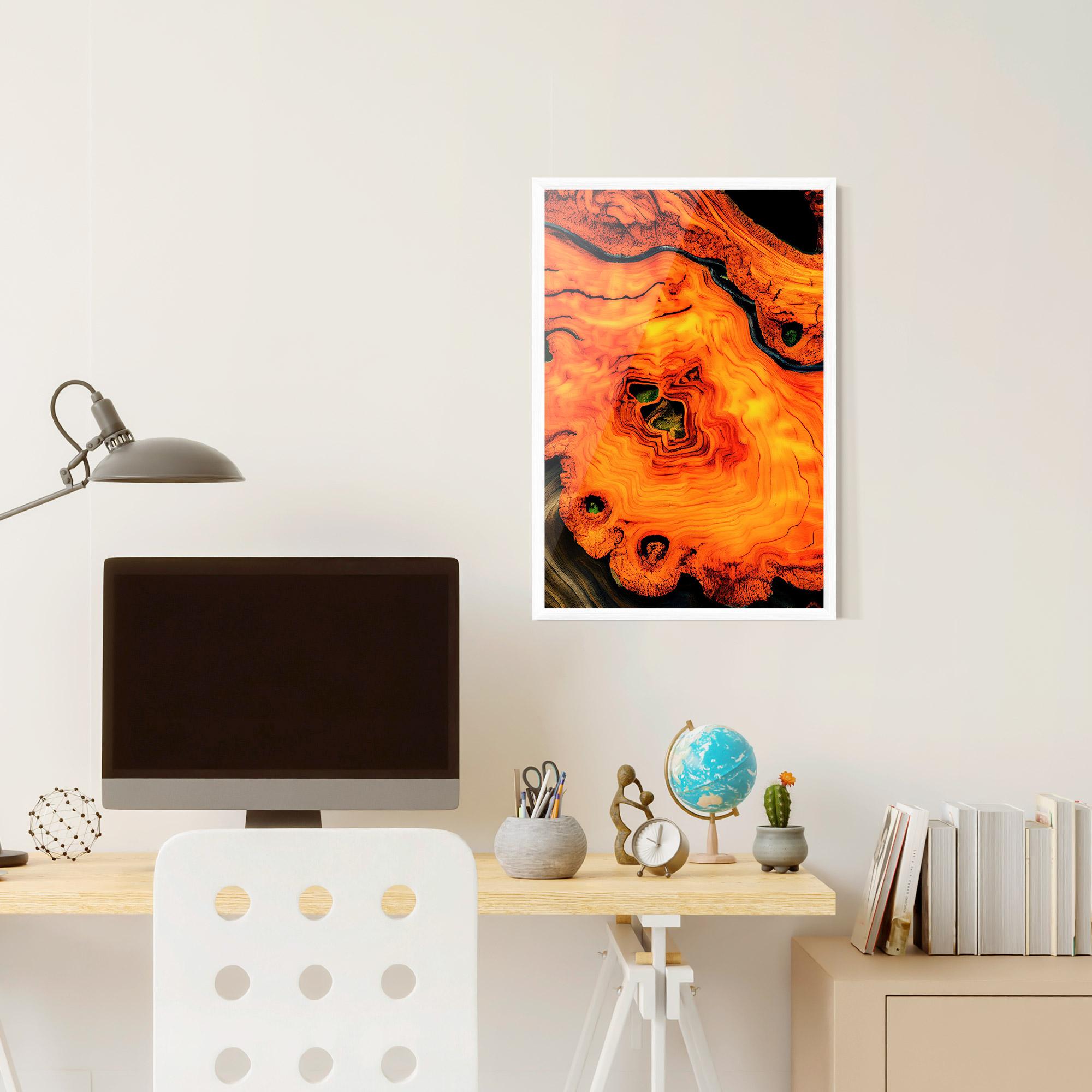 Рамкиран постер Fire Wood Texture mockup 6