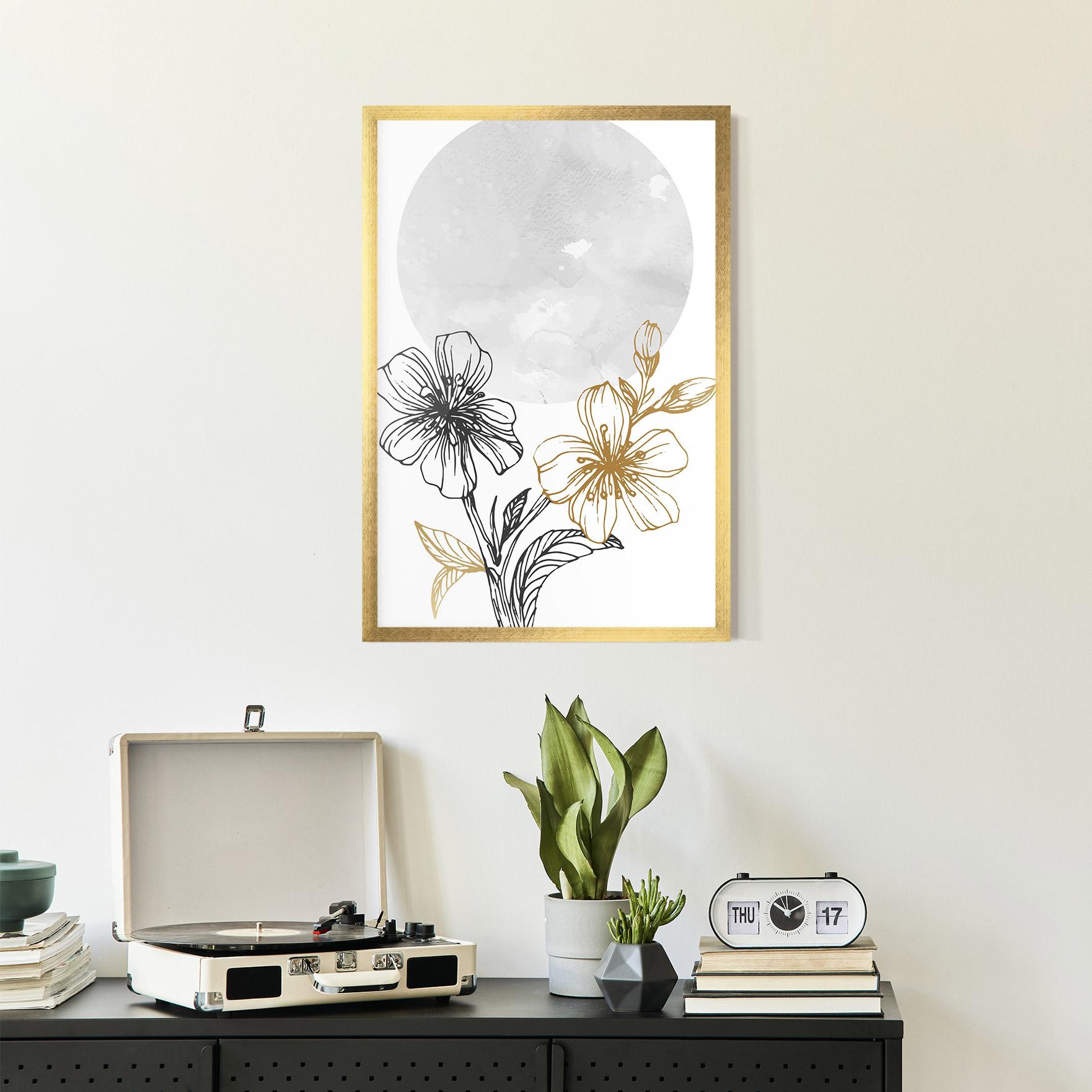 Рамкиран постер Grey Moon Flowers mockup 2