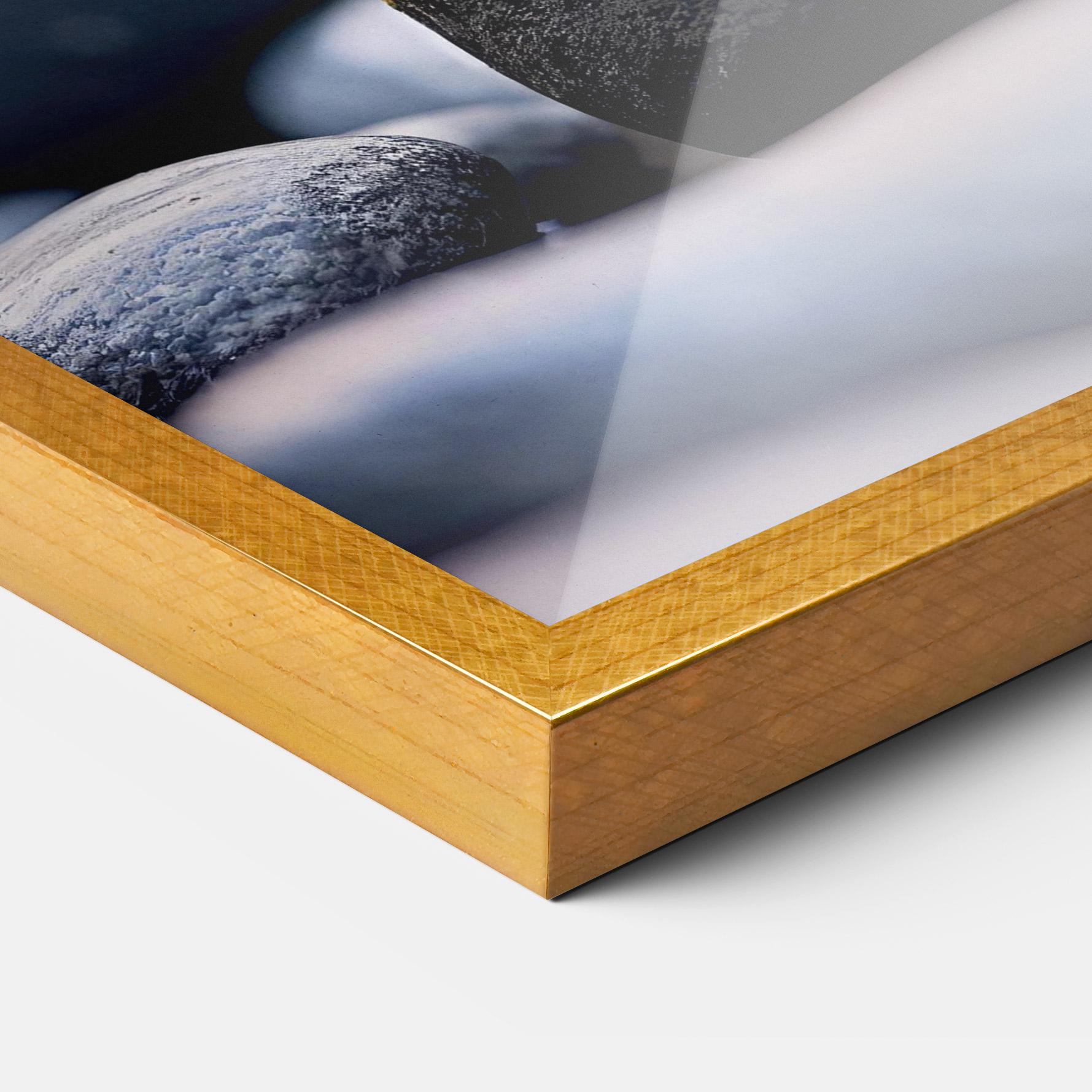 Рамкиран постер Tiny Flower Rock mockup 3