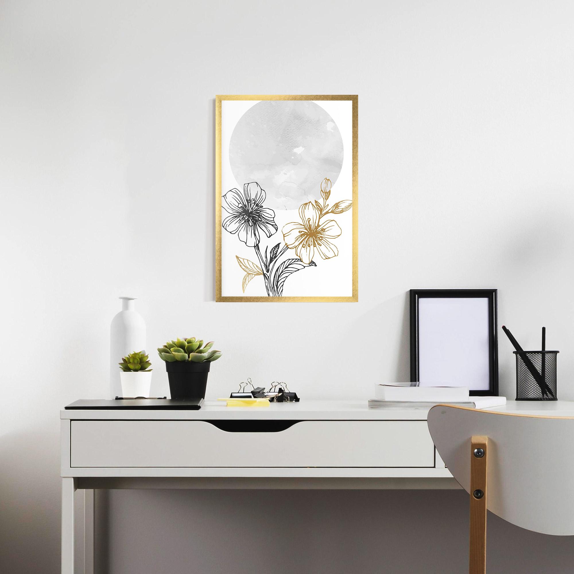 Рамкиран постер Grey Moon Flowers mockup 7