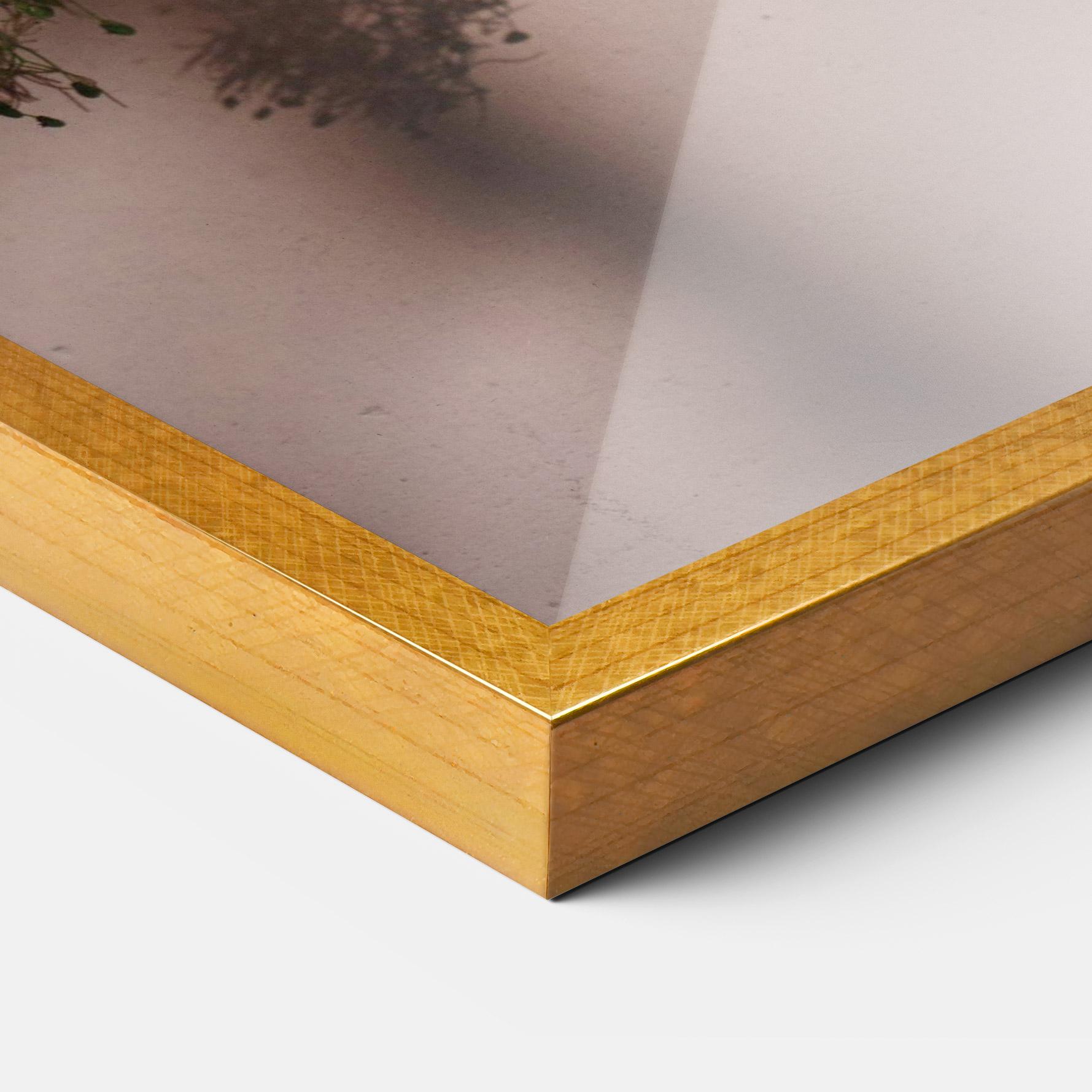 Рамкиран постер Pastel Orange Bouquet mockup 3