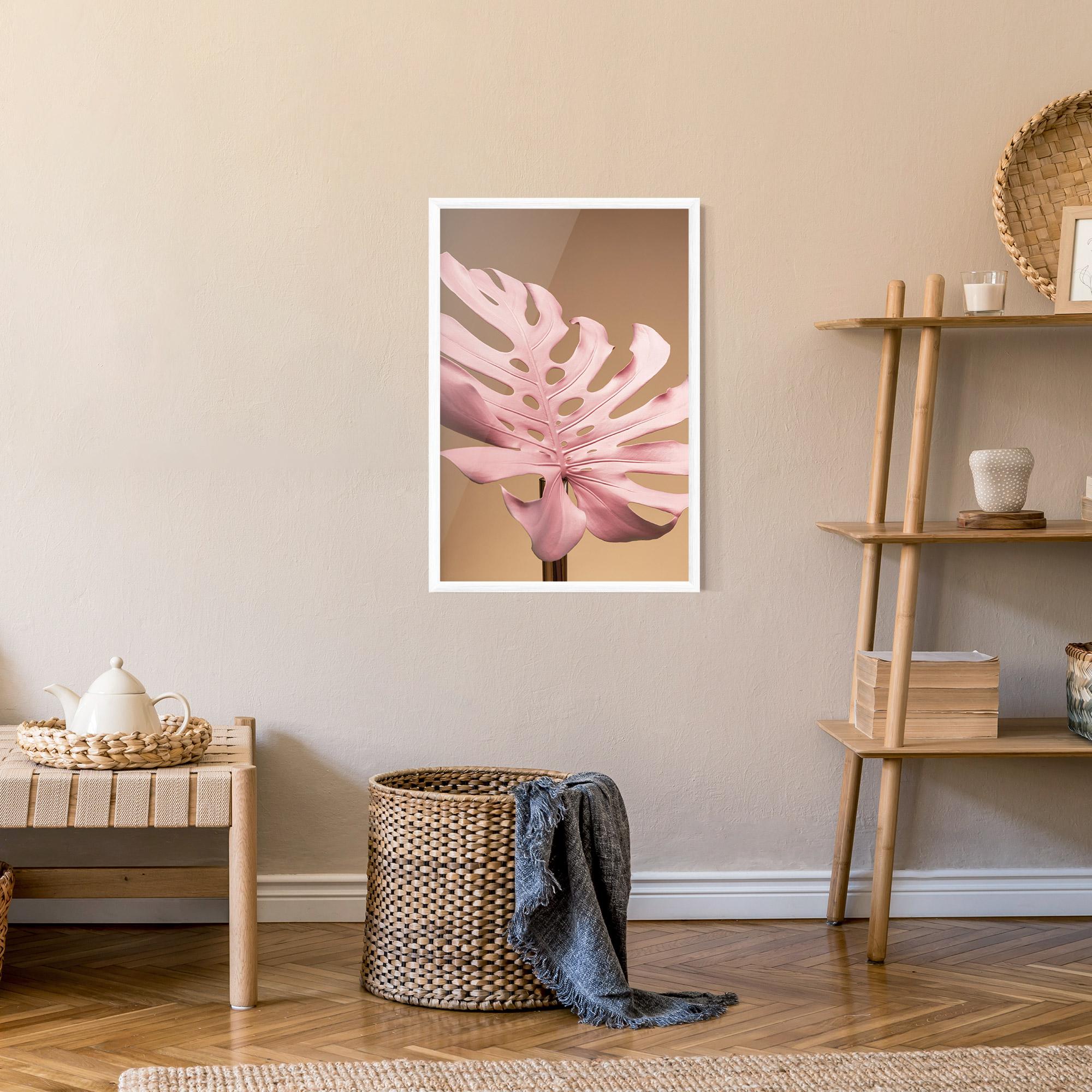 Рамкиран постер Exotic Pink Leaf mockup 9