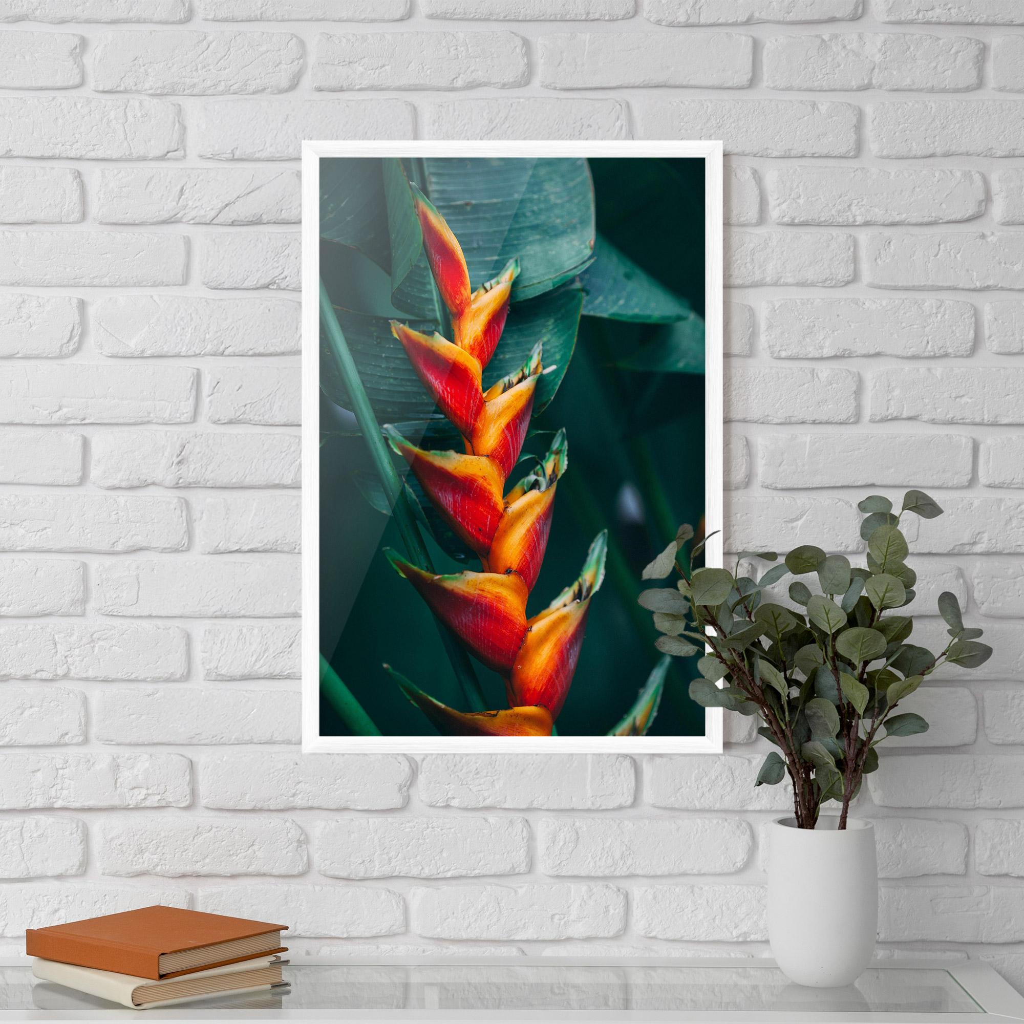 Рамкиран постер Red Orange Exotic mockup 5