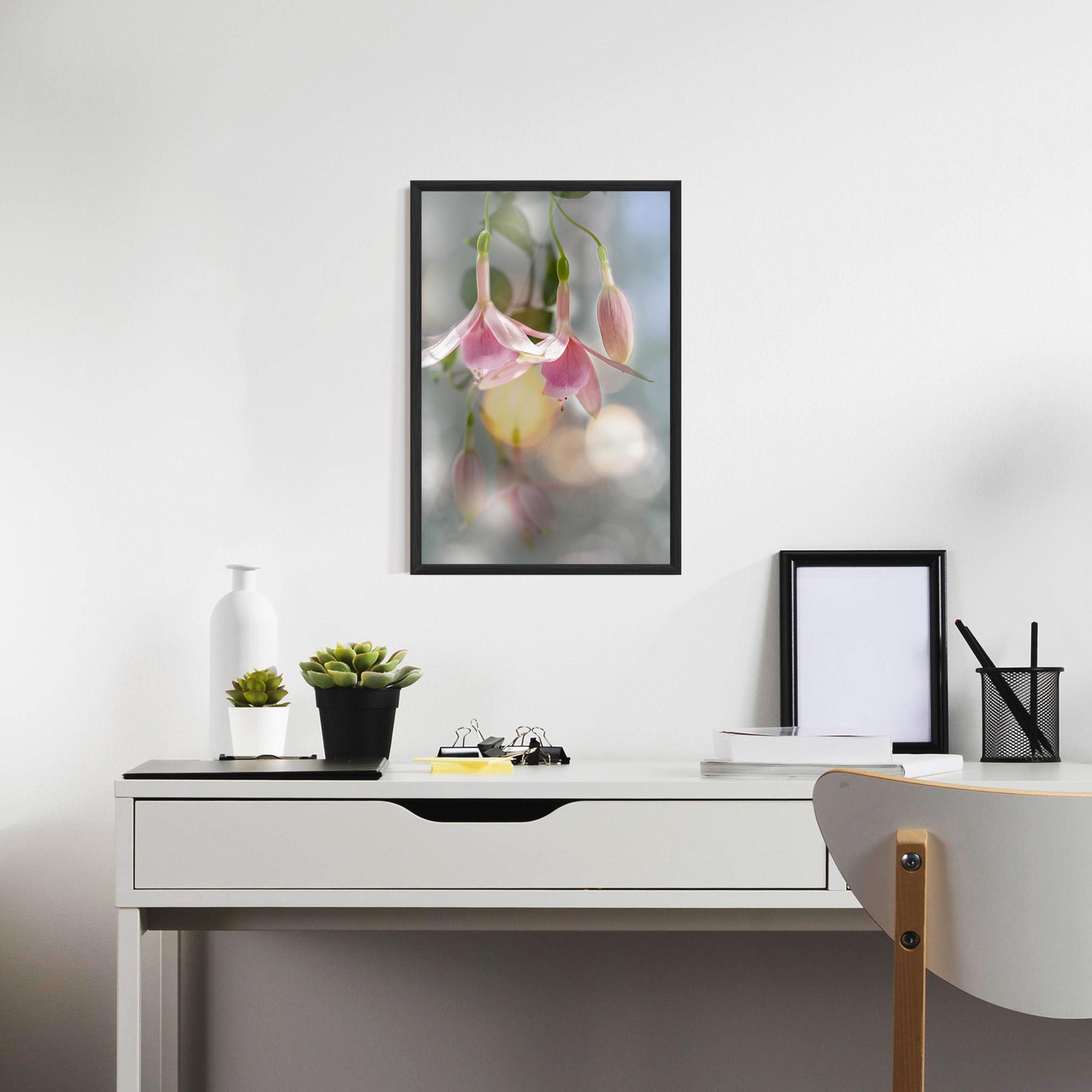 Рамкиран постер Dreamy Pink Exotic mockup 7