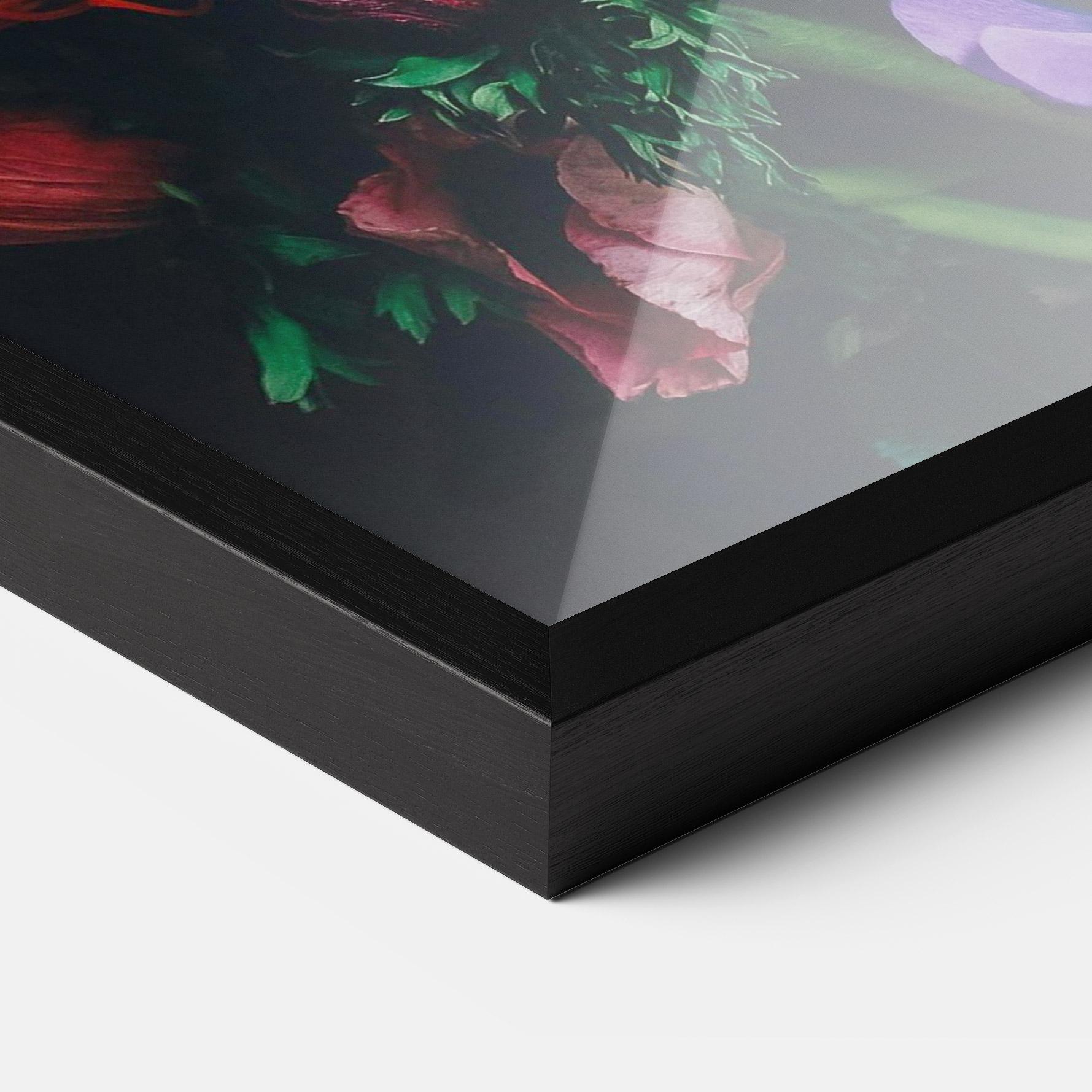 Рамкиран постер Flower Garden mockup 3