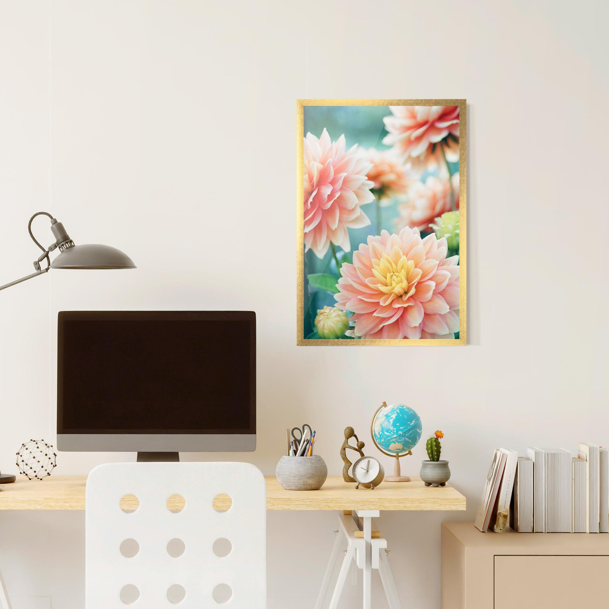 Рамкиран постер Pink Spring mockup 6