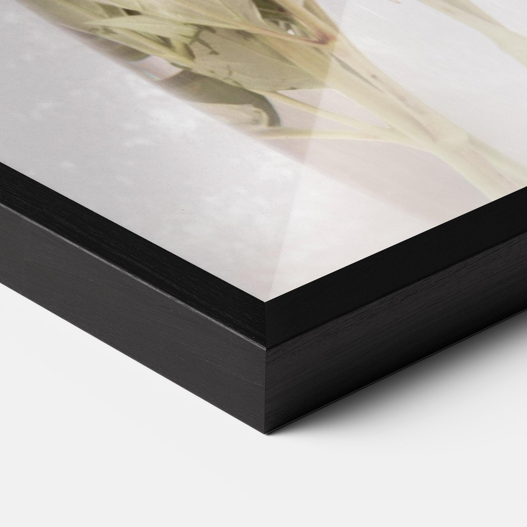 Рамкиран постер Bouquet Vase mockup 3