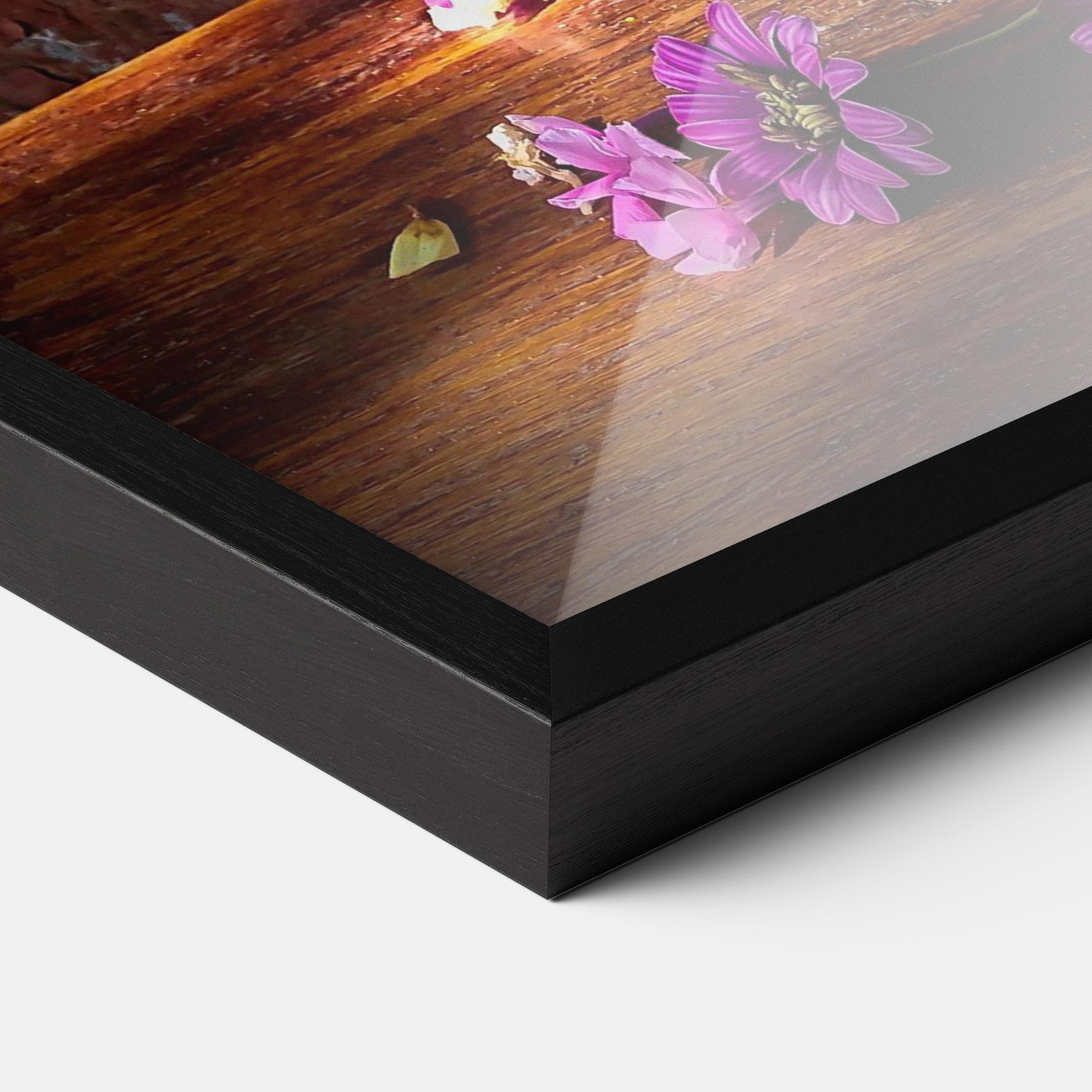 Рамкиран постер Purple Flowers Vasw mockup 3