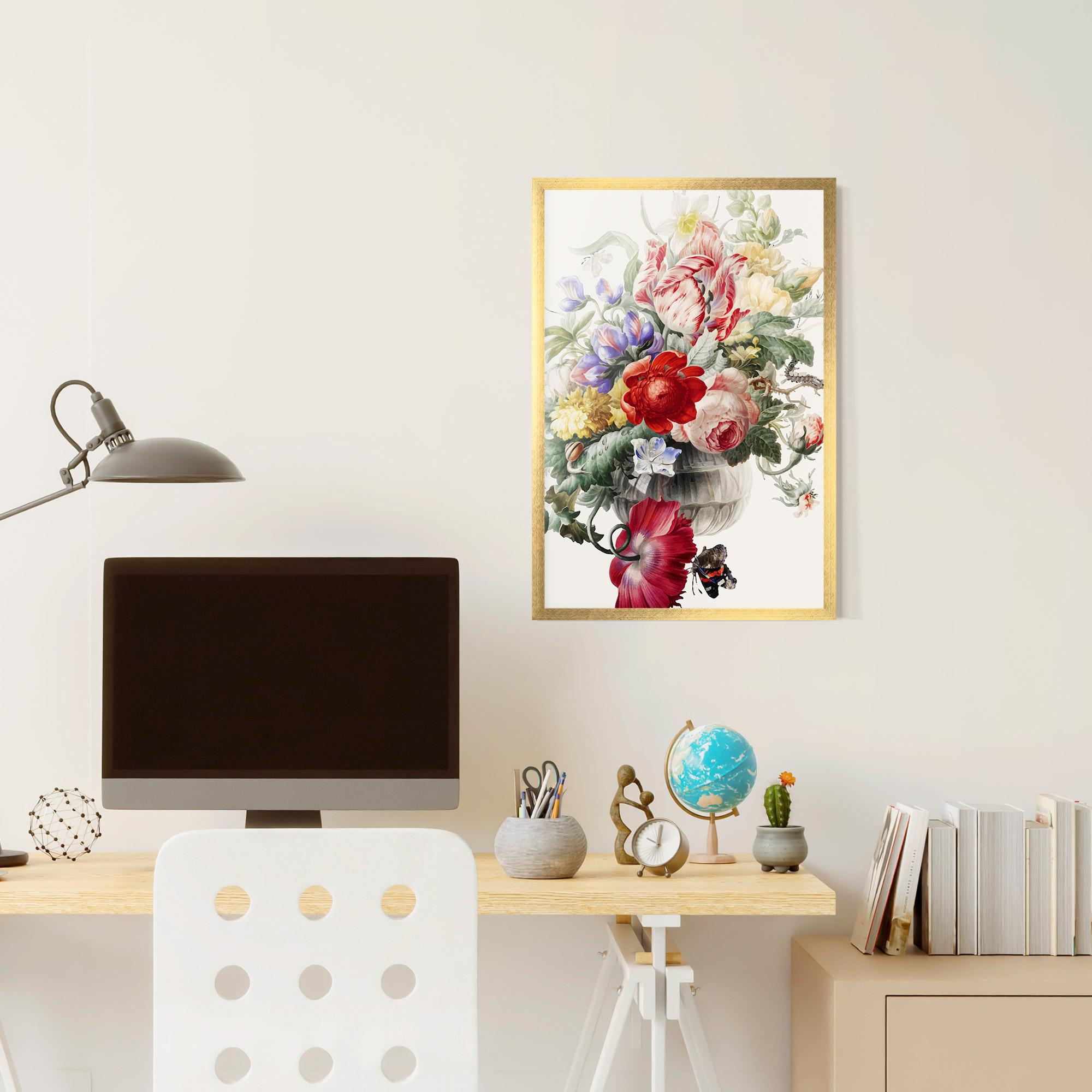 Рамкиран постер Butterfly Vase mockup 6