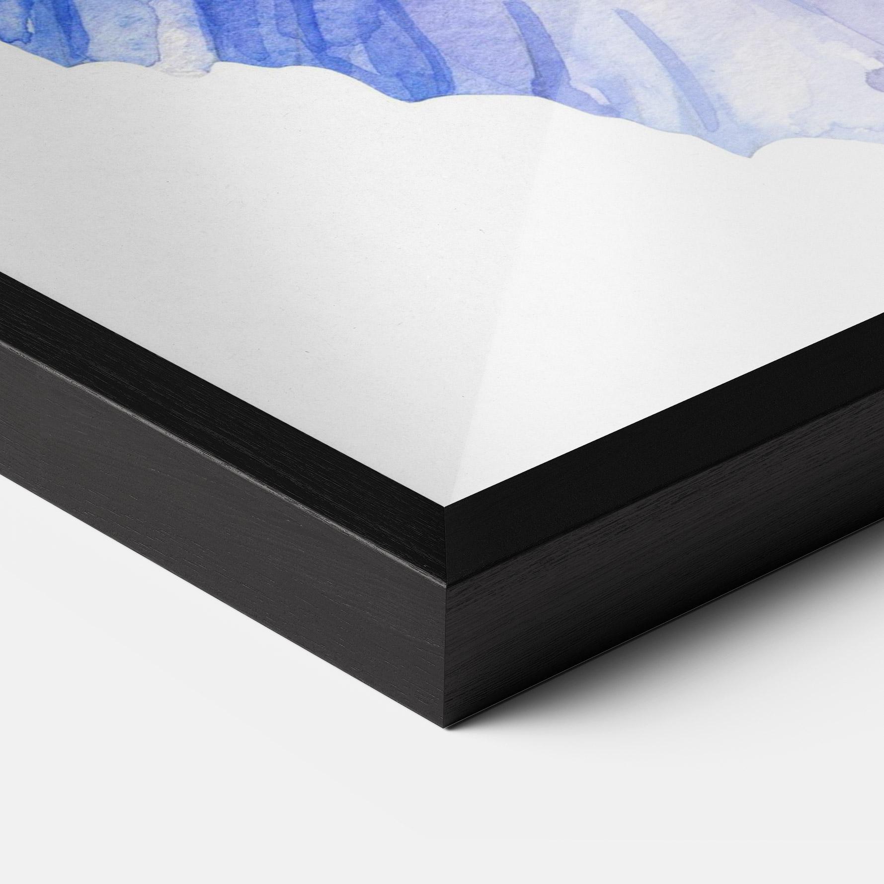 Рамкиран постер Purple Iris On White mockup 3