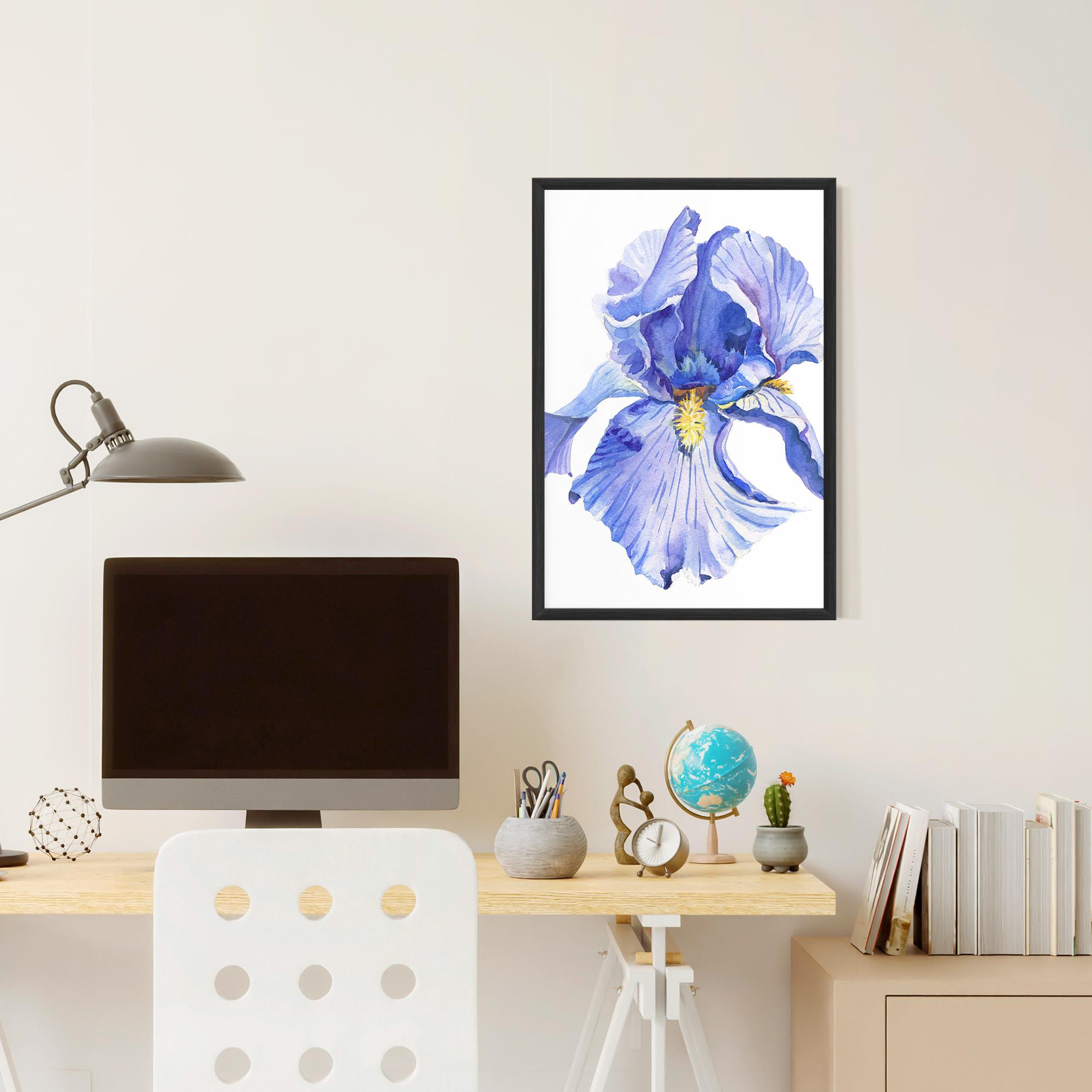Рамкиран постер Purple Iris On White mockup 6