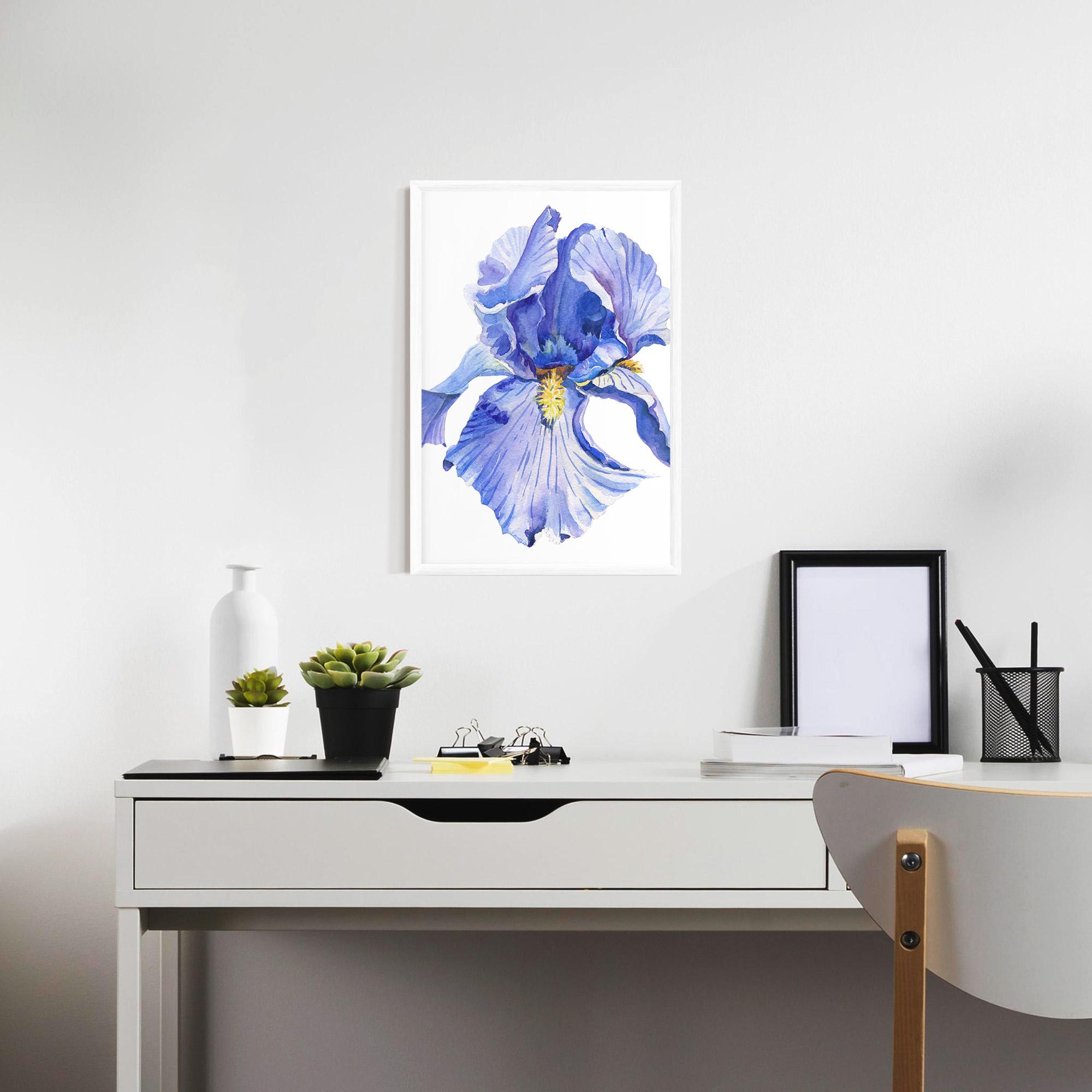Рамкиран постер Purple Iris On White mockup 7