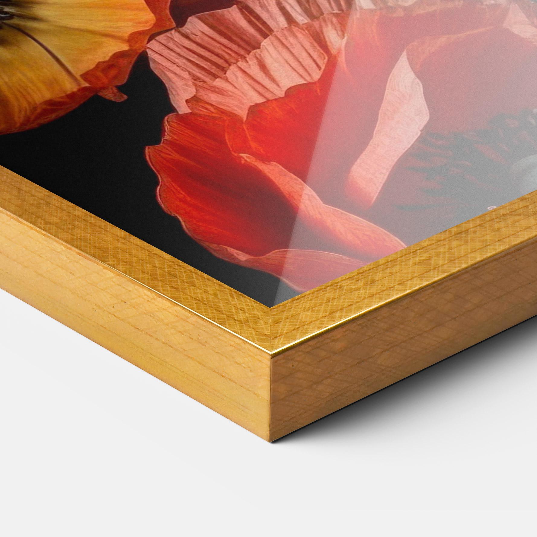 Рамкиран постер Red Orange Poppy mockup 3