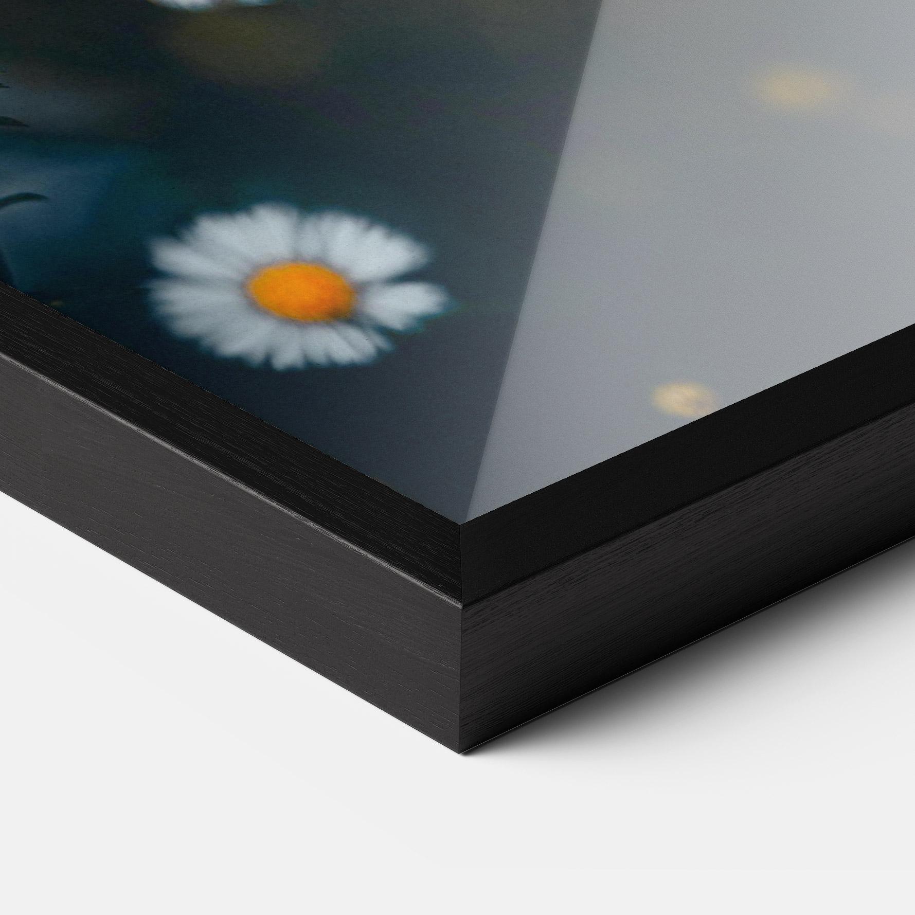 Рамкиран постер Small Daisy View mockup 3