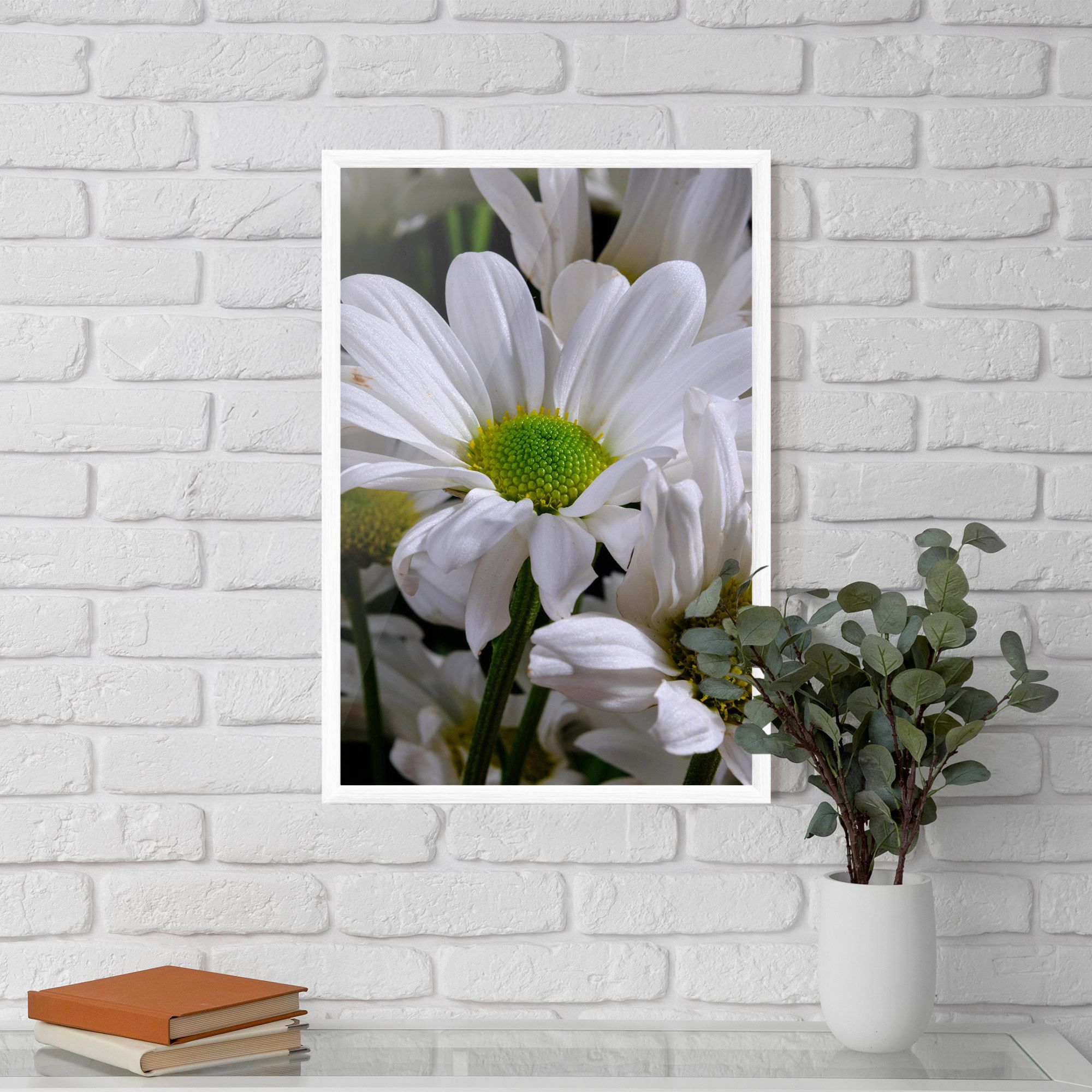 Green Middle Daisy View mockup 5