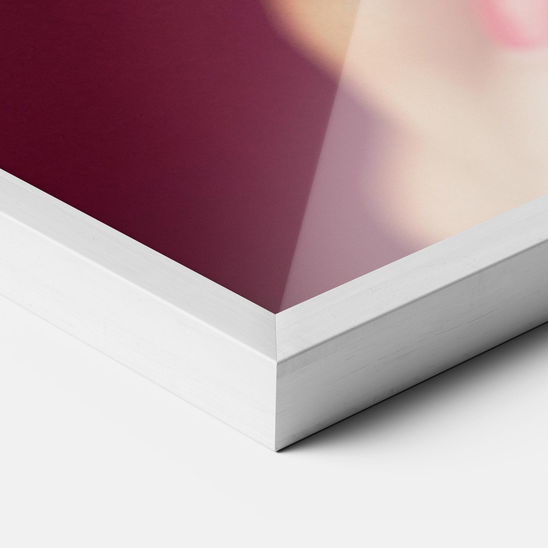 Рамкиран постер Wet Orchid mockup 3