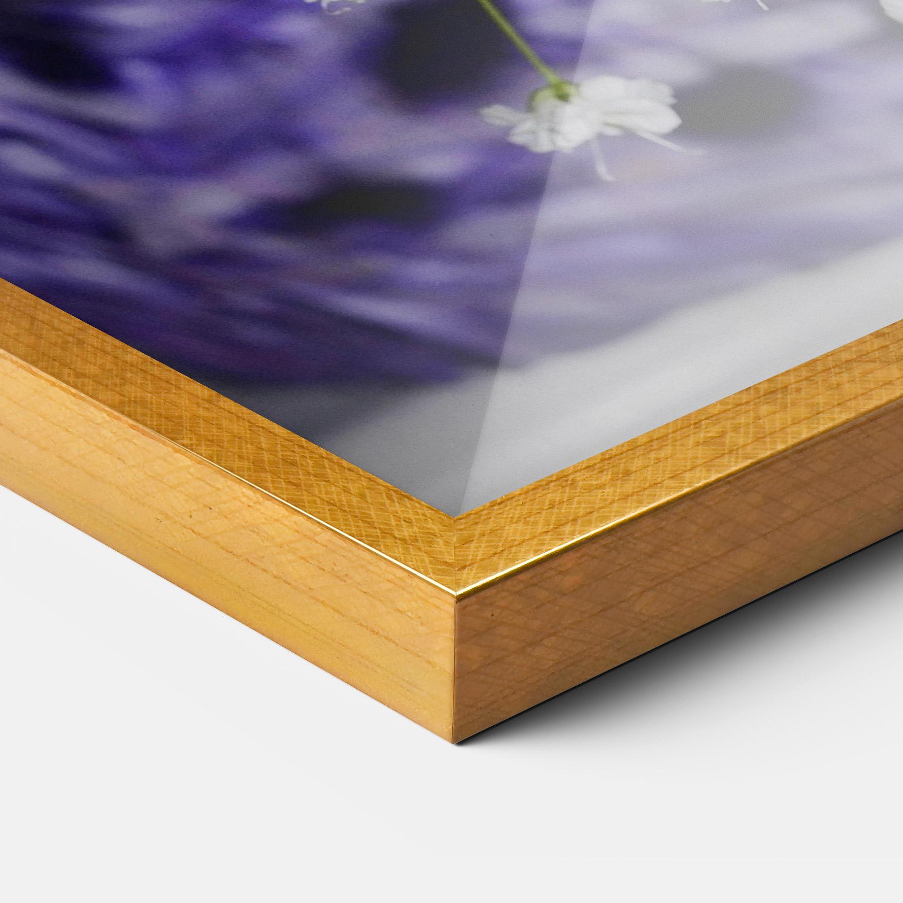 Рамкиран постер Purple Orchids mockup 3