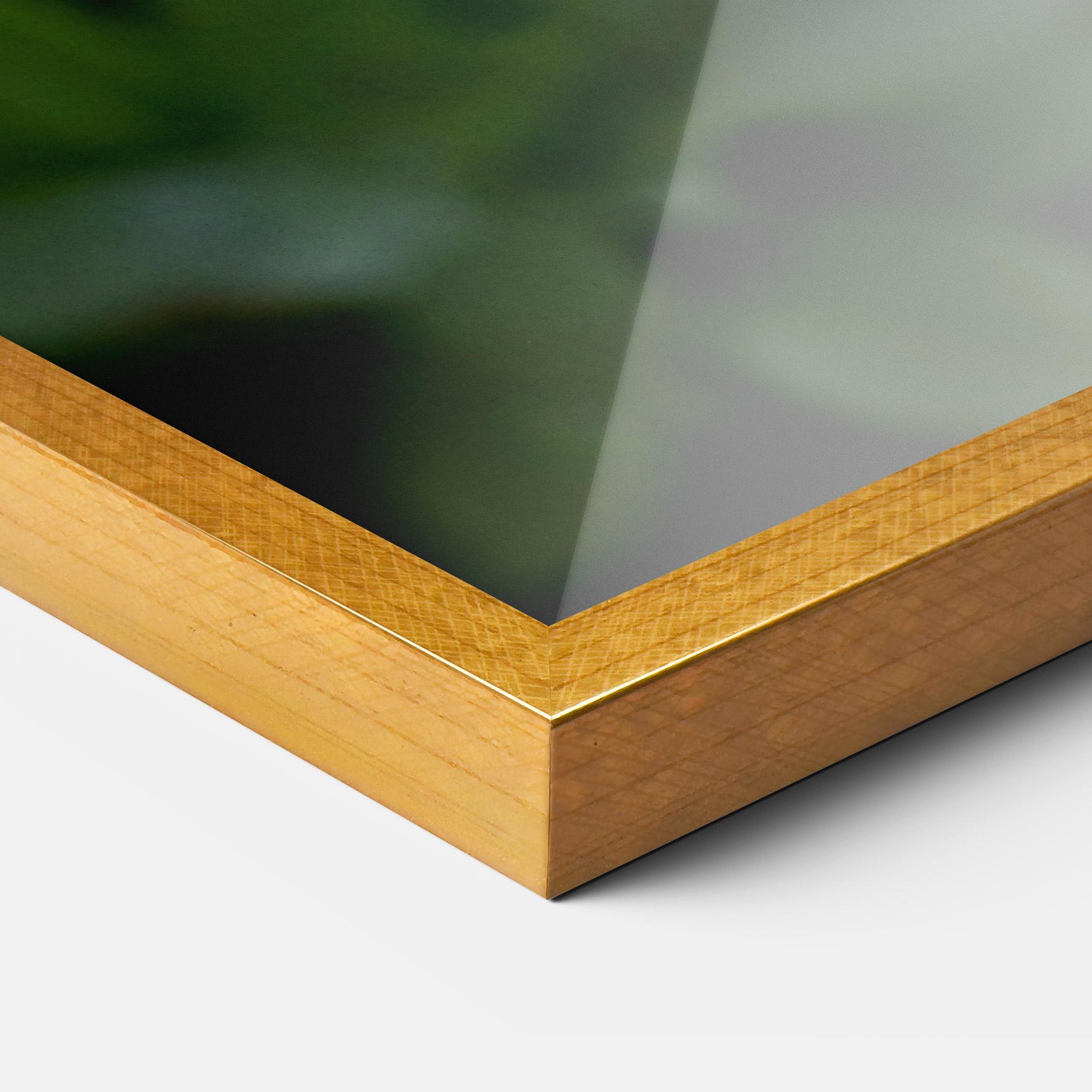 Рамкиран постер White Orchids mockup 3