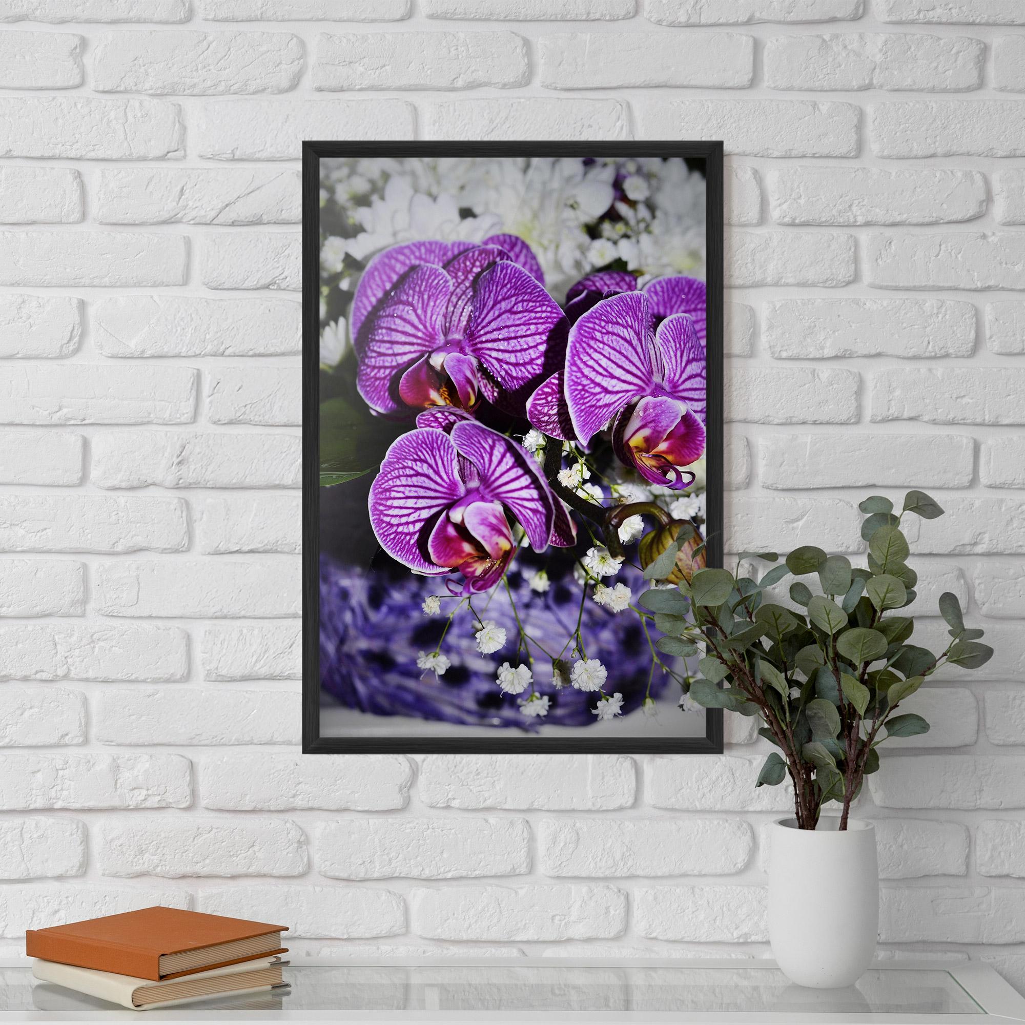 Рамкиран постер Purple Orchids mockup 5