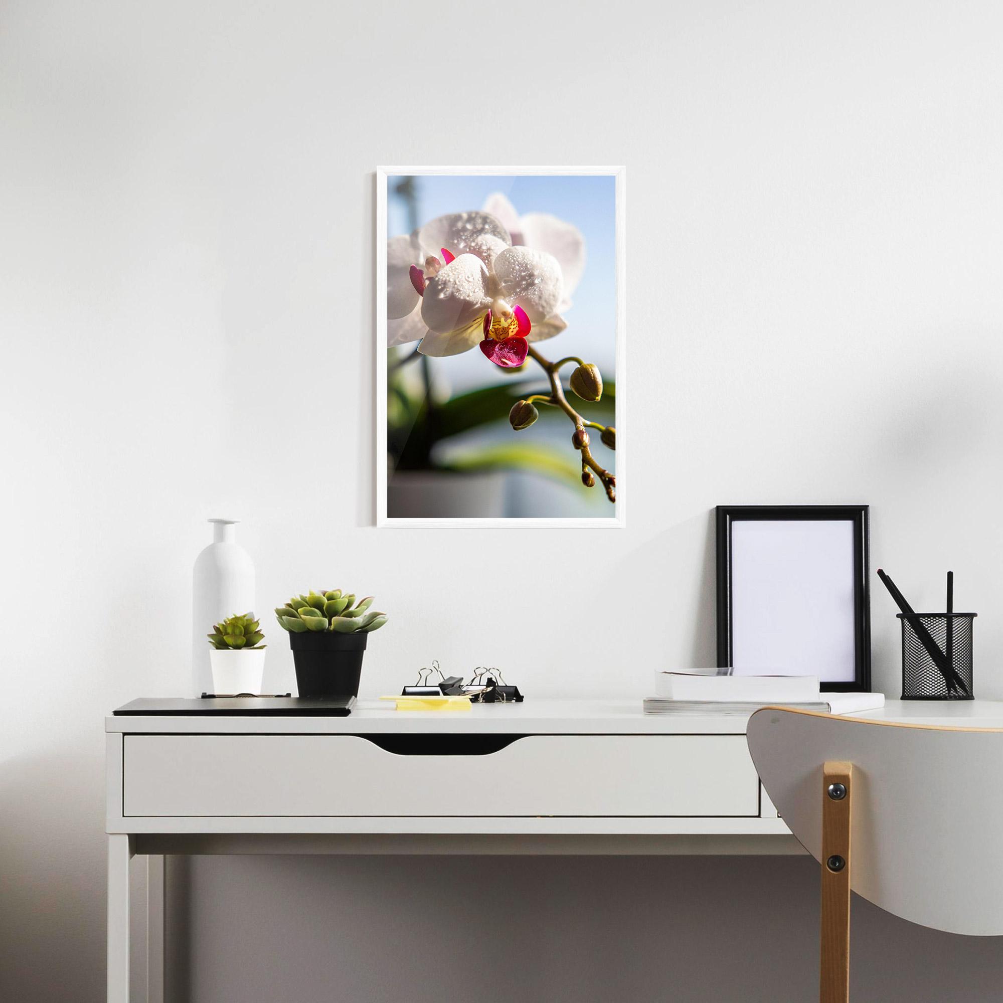 Рамкиран постер White Orchid With Water mockup 7