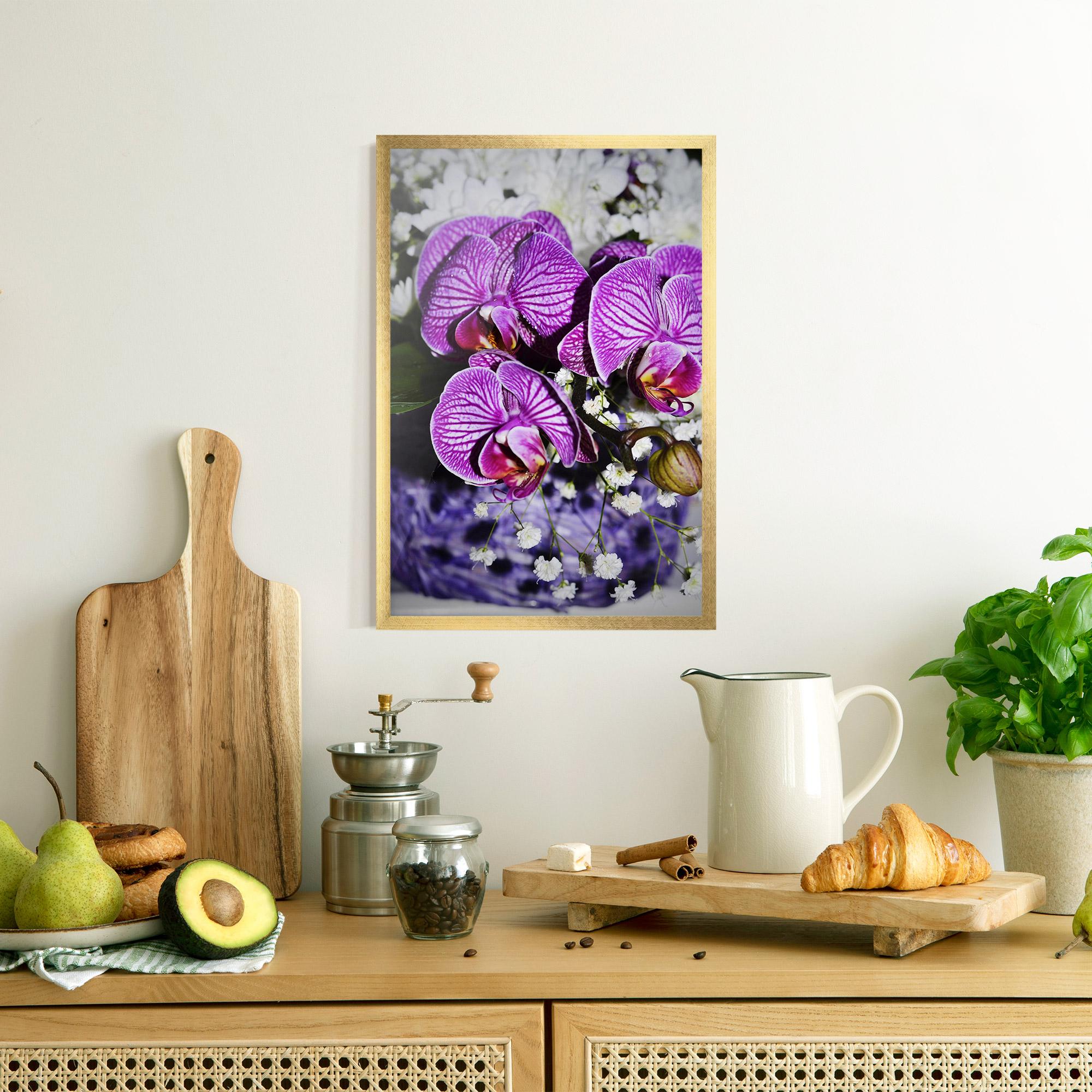 Рамкиран постер Purple Orchids mockup 8