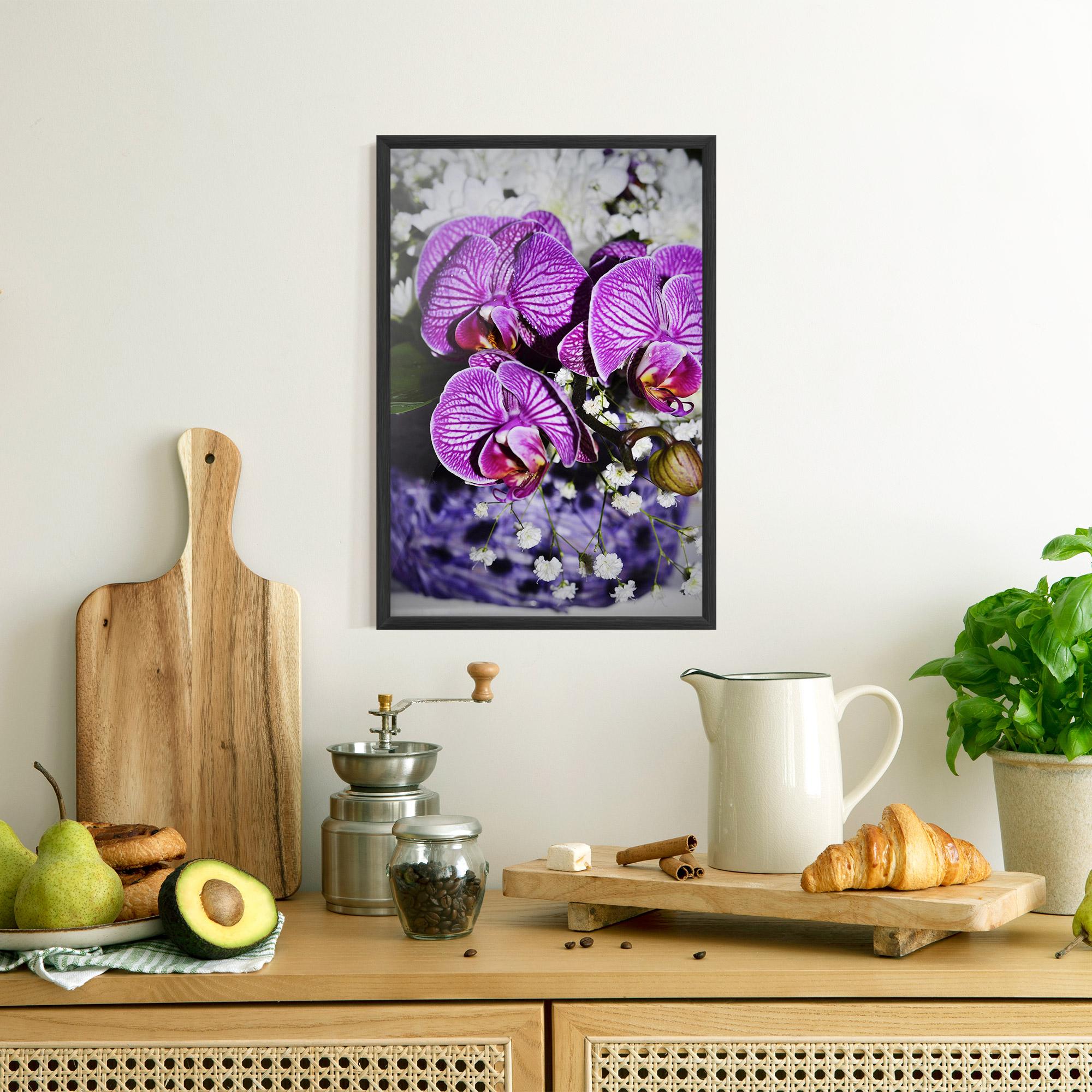 Рамкиран постер Purple Orchids mockup 8
