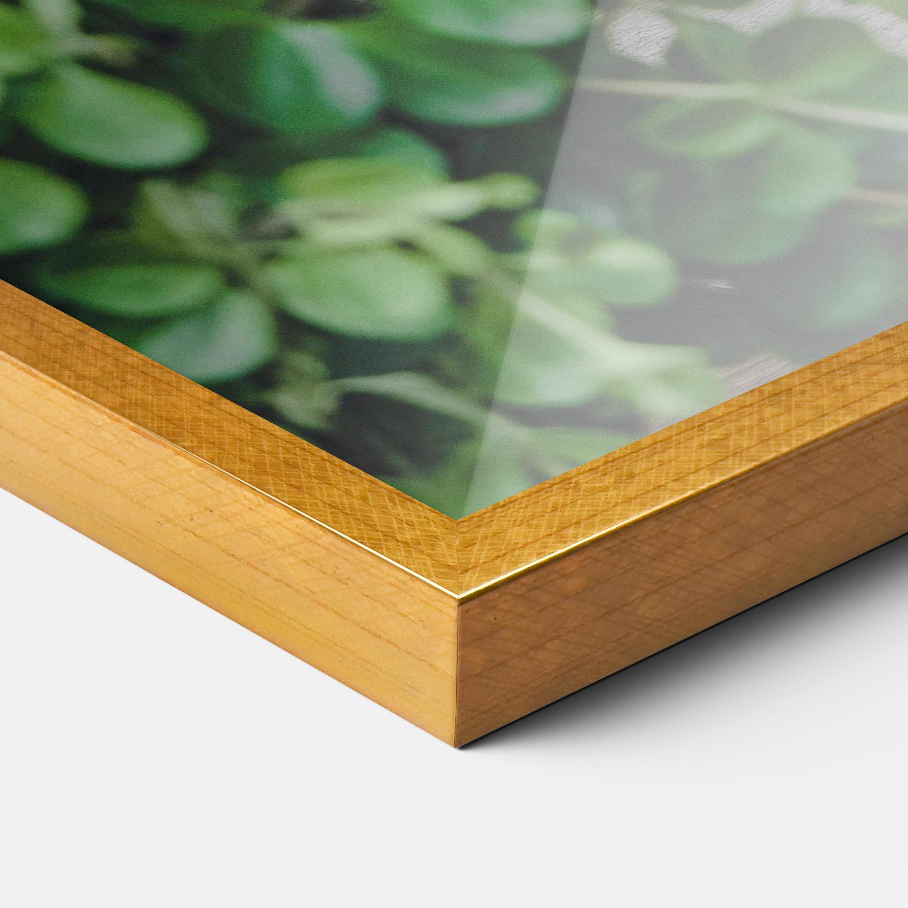 Рамкиран постер Camera Map mockup 3