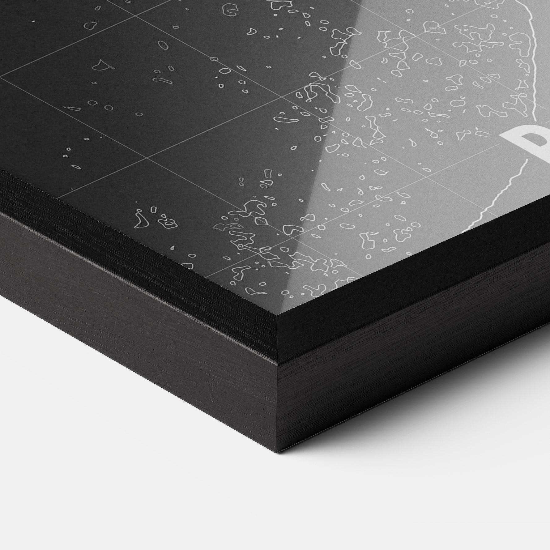 Рамкиран постер Barcelona Grey Map mockup 3