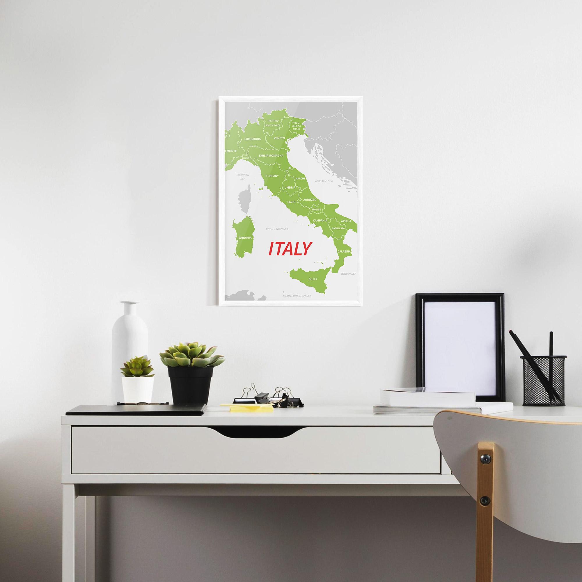 Рамкиран постер Italy Green Map mockup 7