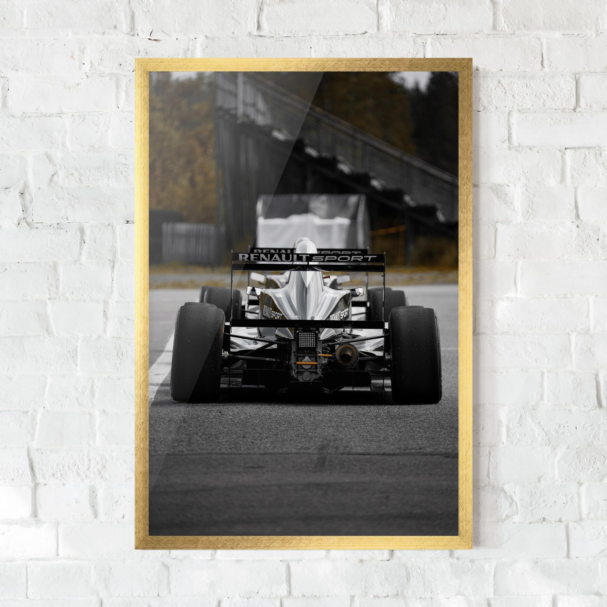Grey F1 Car mockup 0