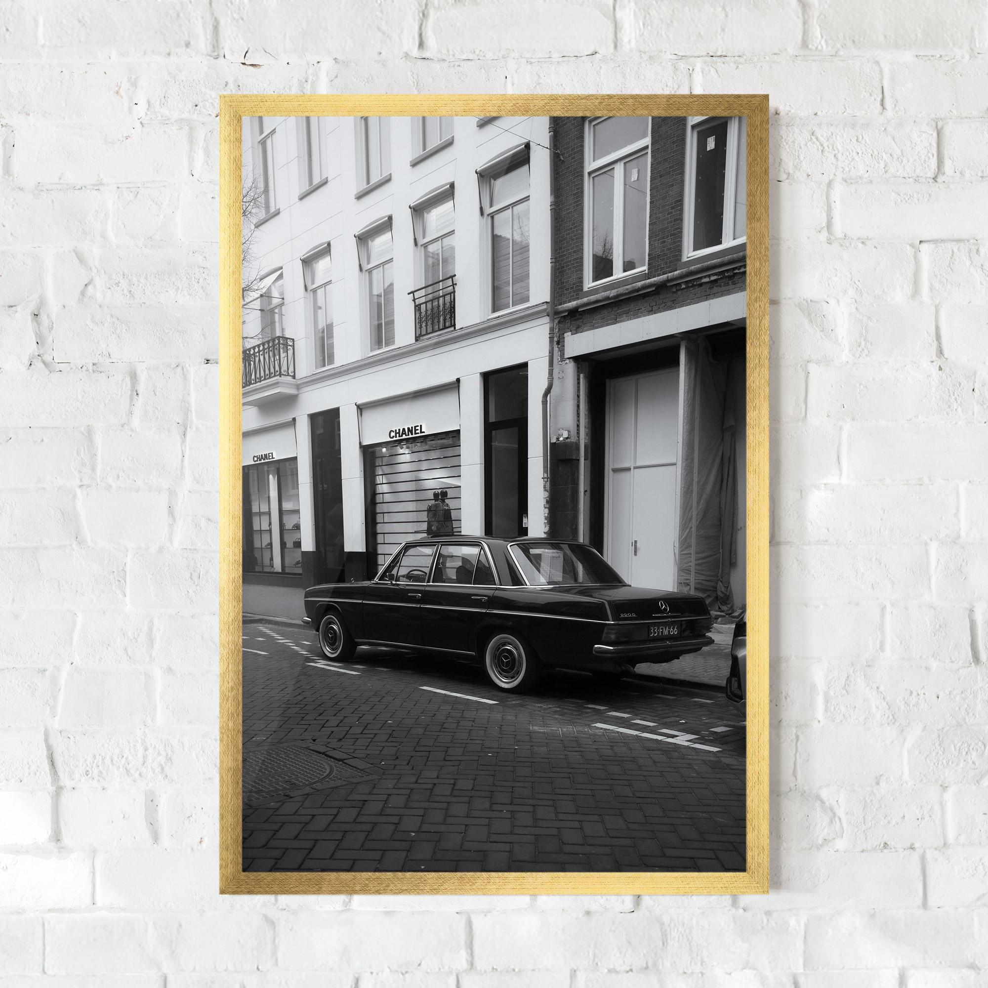 Рамкиран постер Black Old Car mockup 0