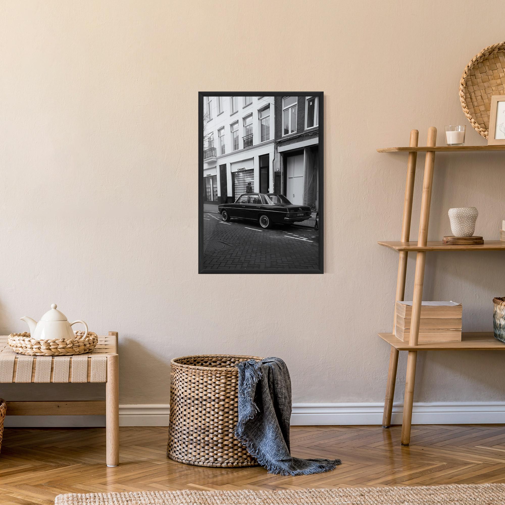 Рамкиран постер Black Old Car mockup 9