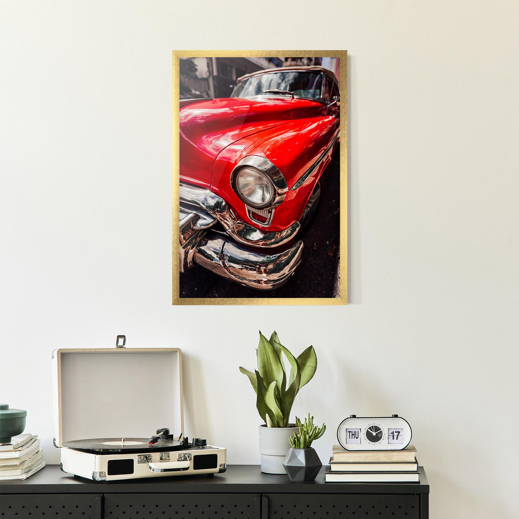 Рамкиран постер Shiny Old Car mockup 2