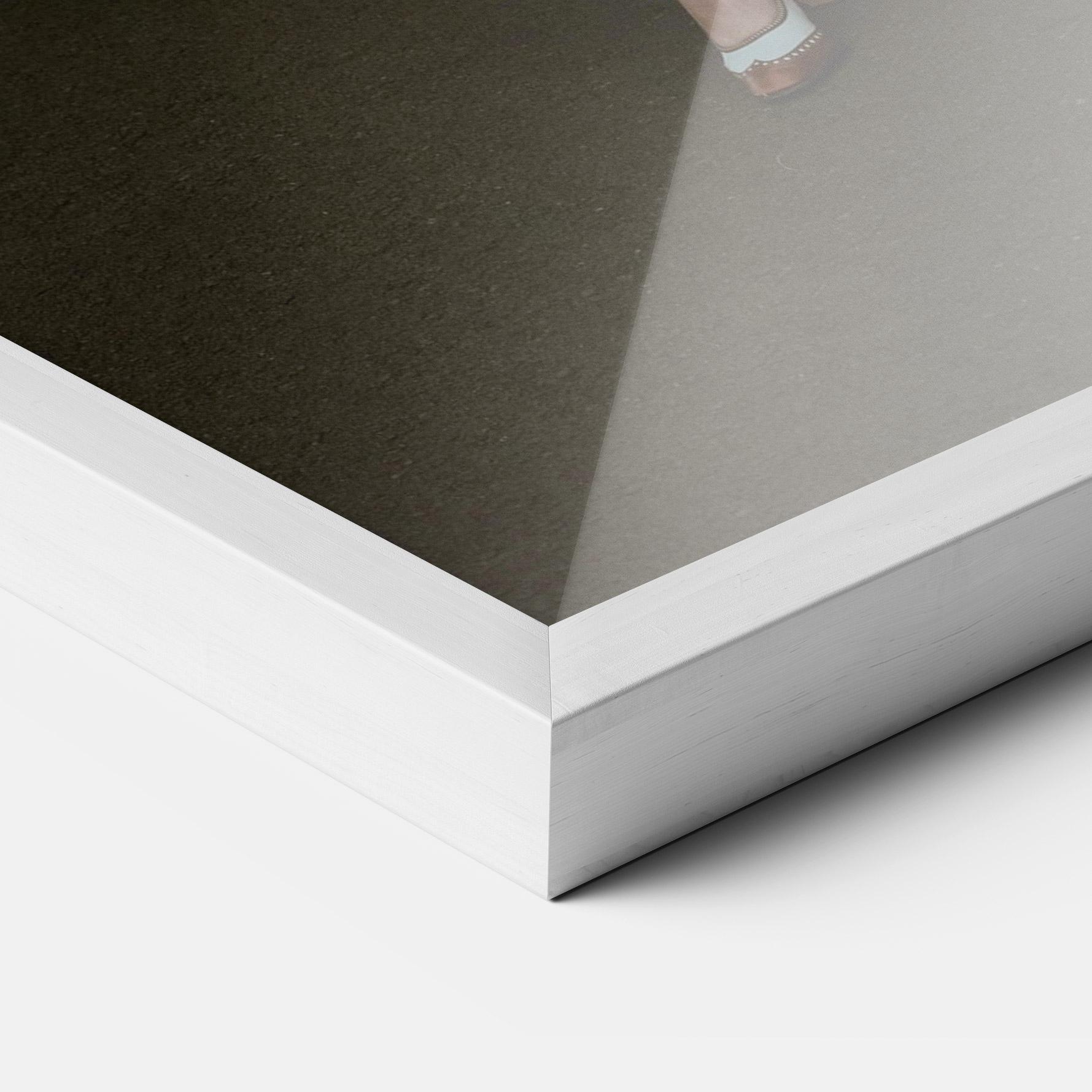 Рамкиран постер Lady Vintage Cat mockup 3