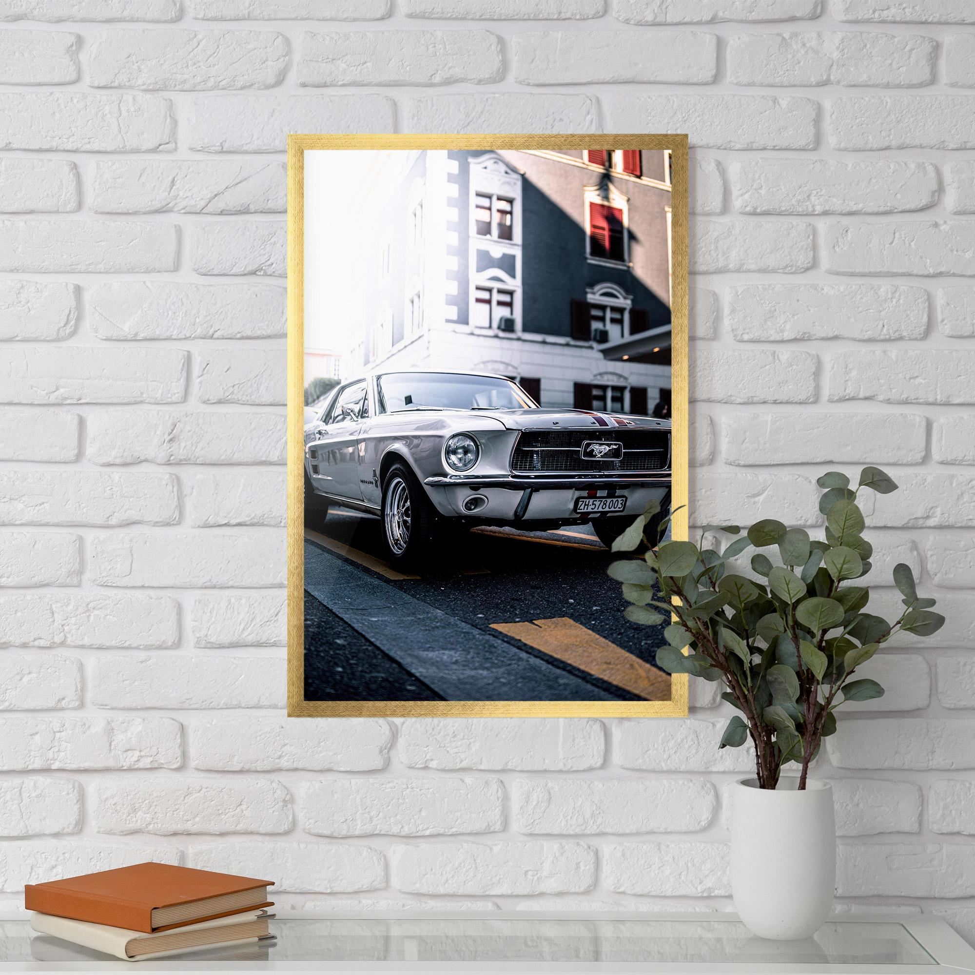 Рамкиран постер Vintage White Car mockup 5
