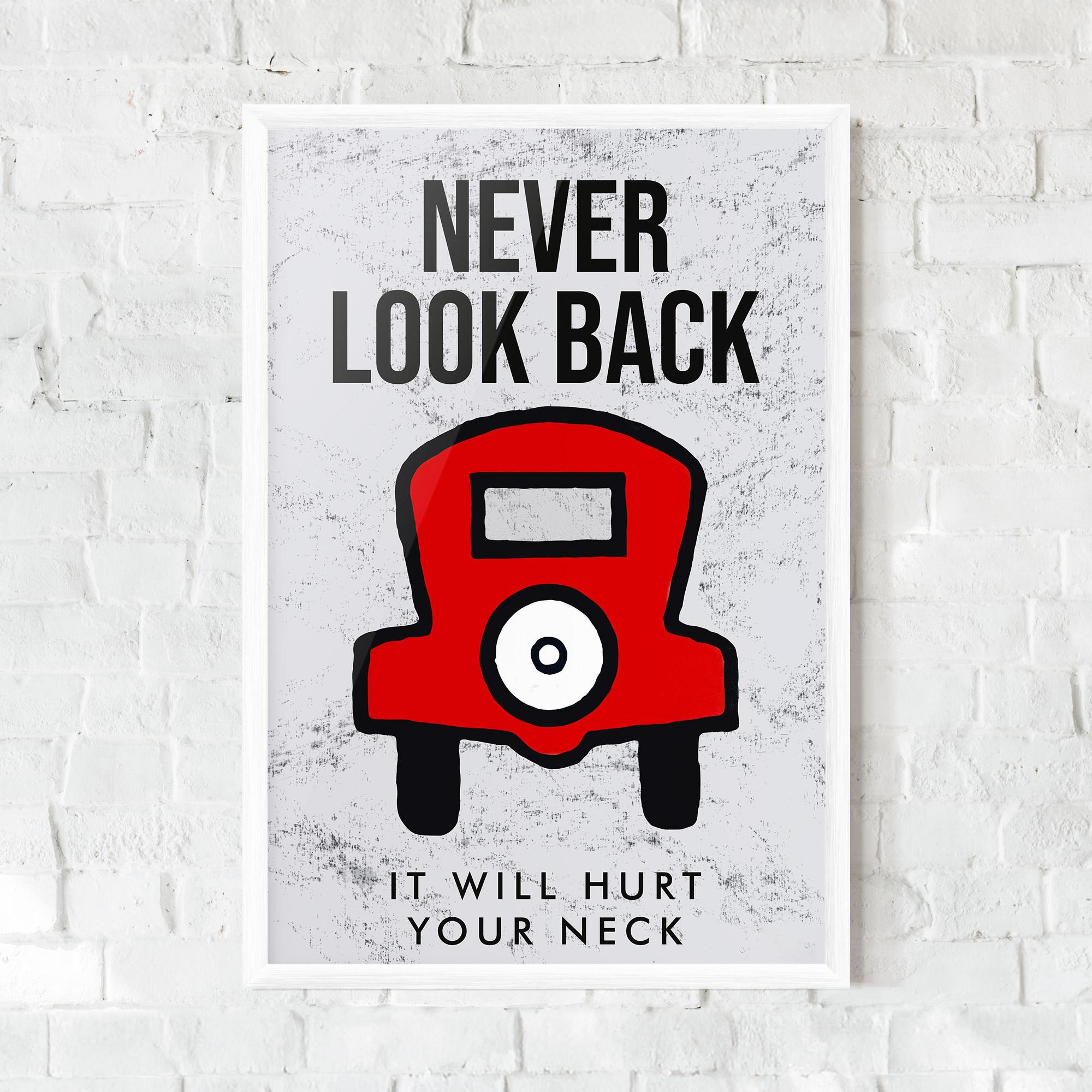 Рамкиран постер Never Look Back mockup 0