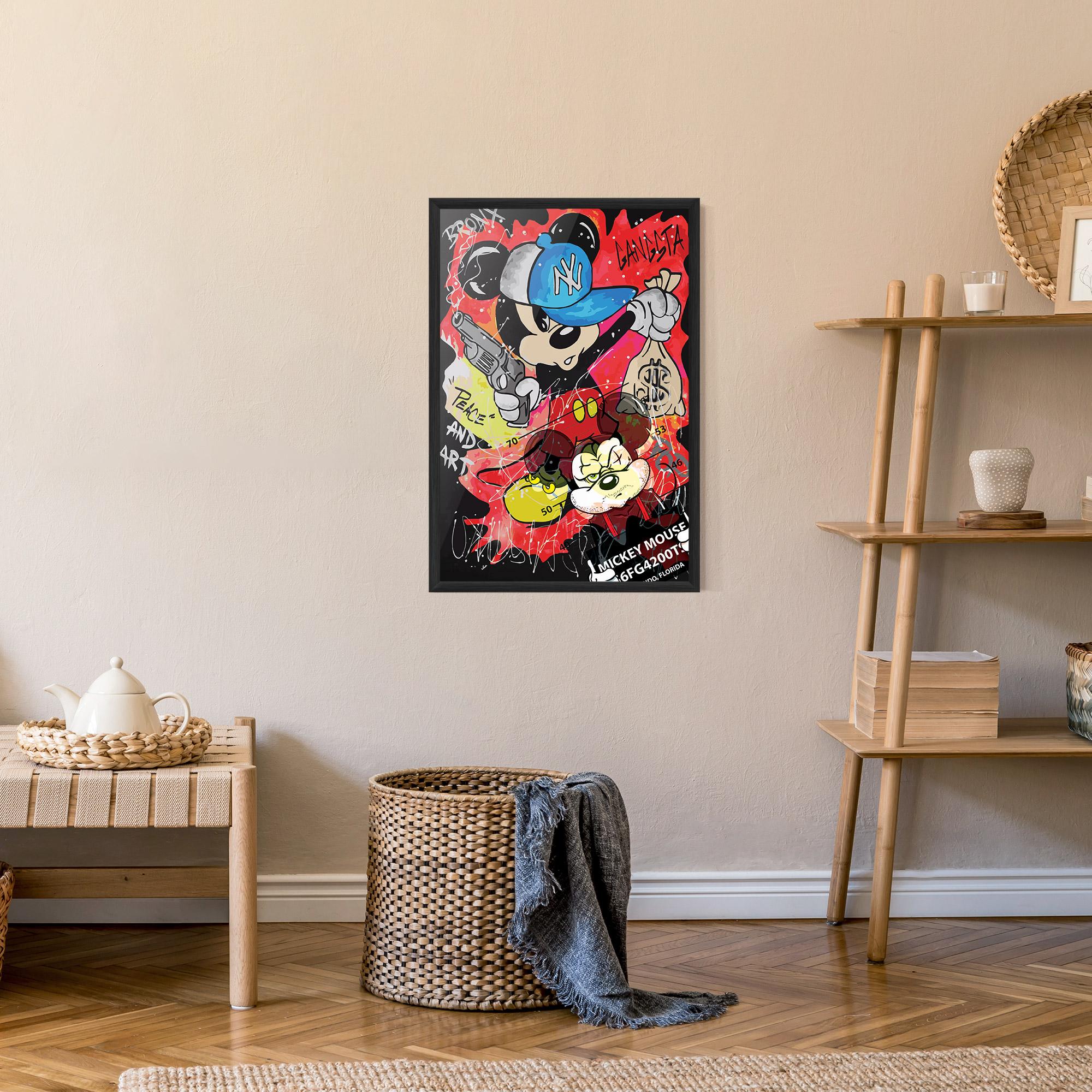 Рамкиран постер Gangsta Mickey mockup 9