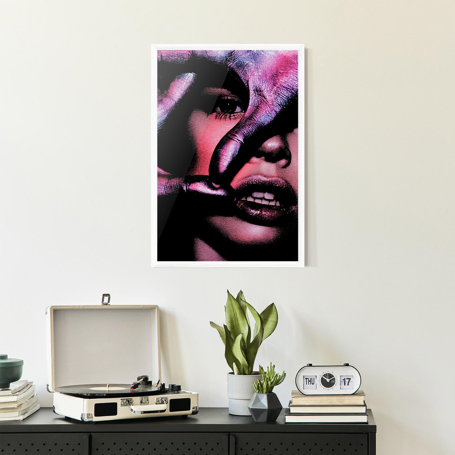 Рамкиран постер Purple Glitter Hand mockup 2