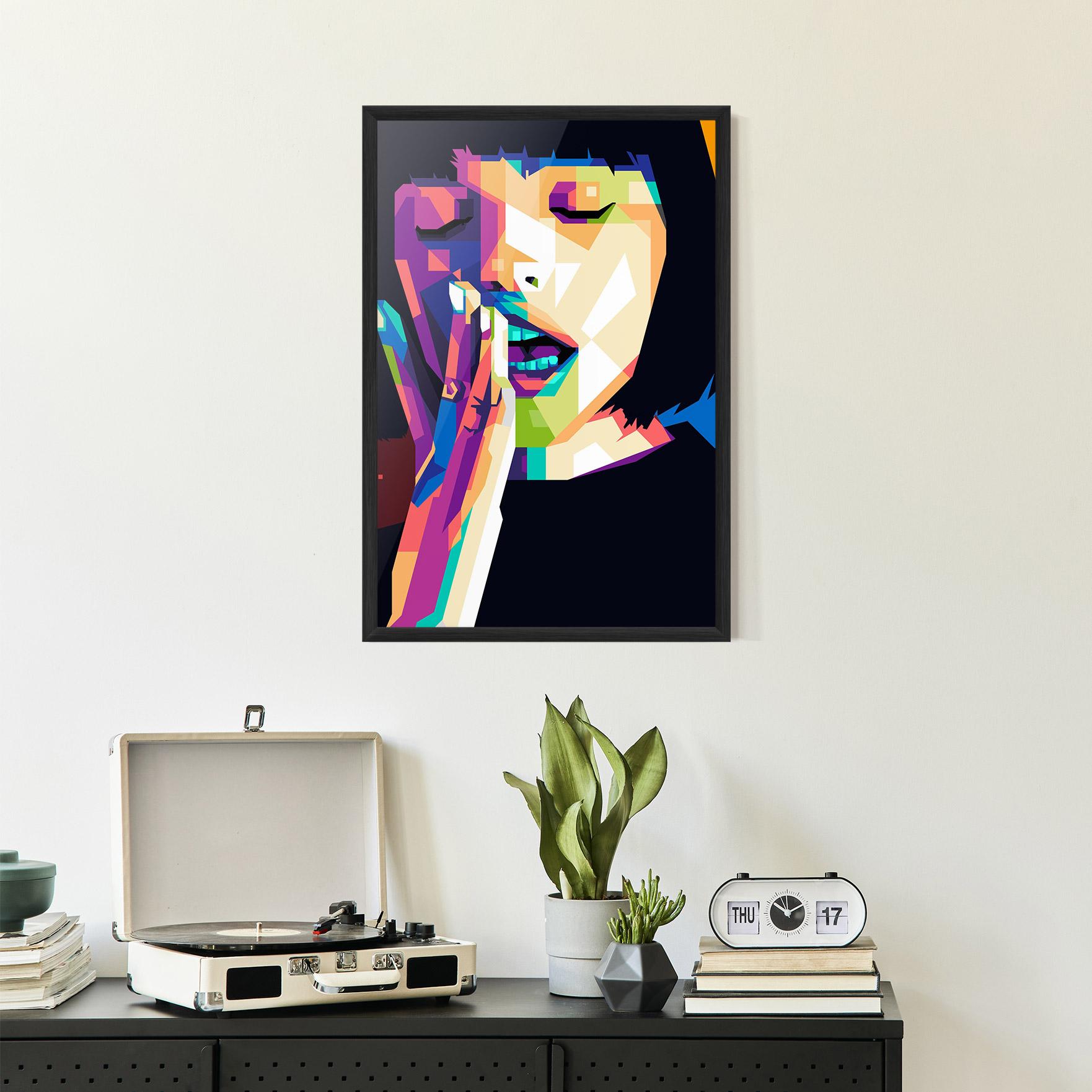 Рамкиран постер Polygonal Pretty Girl mockup 2