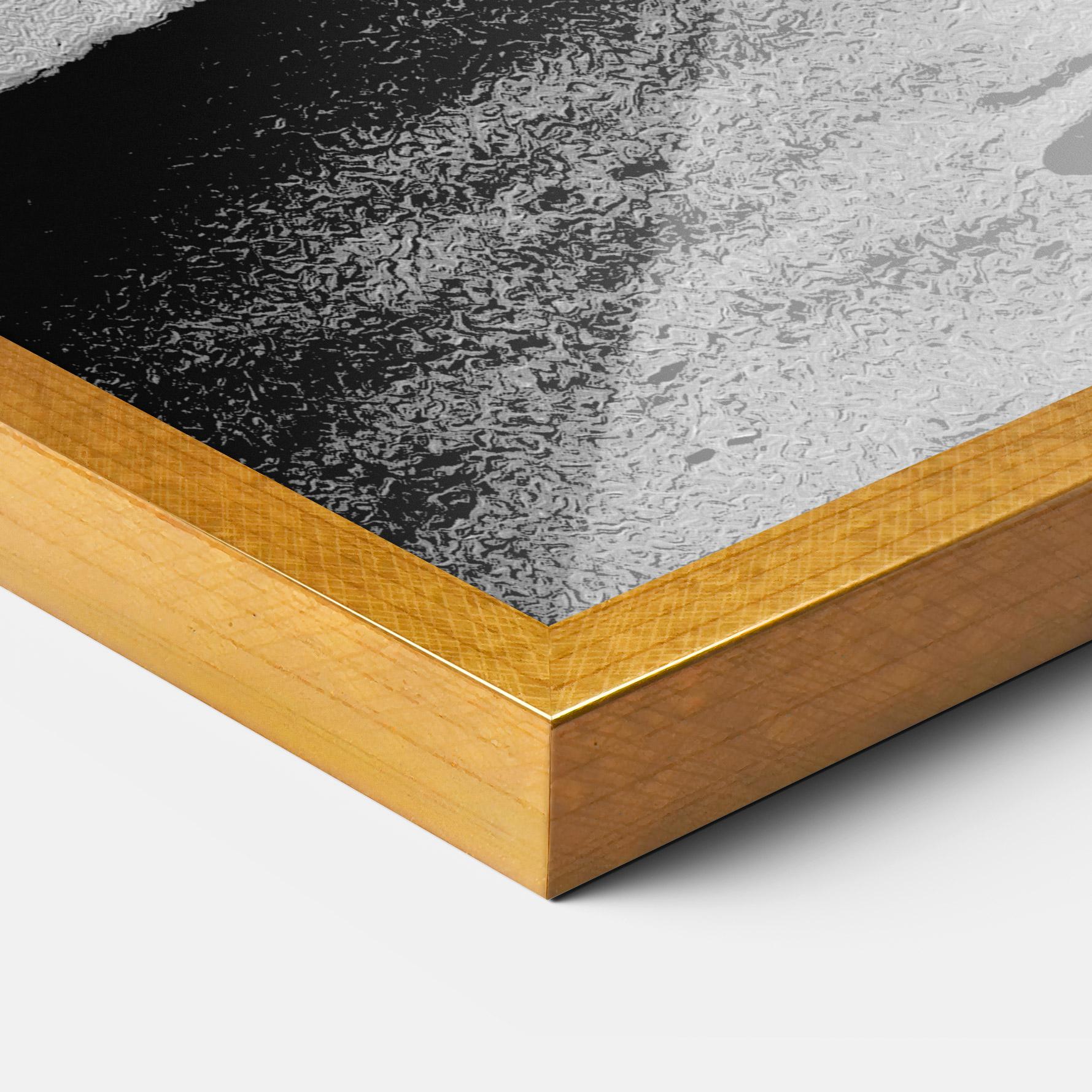 Рамкиран постер Grey Long Dress mockup 3