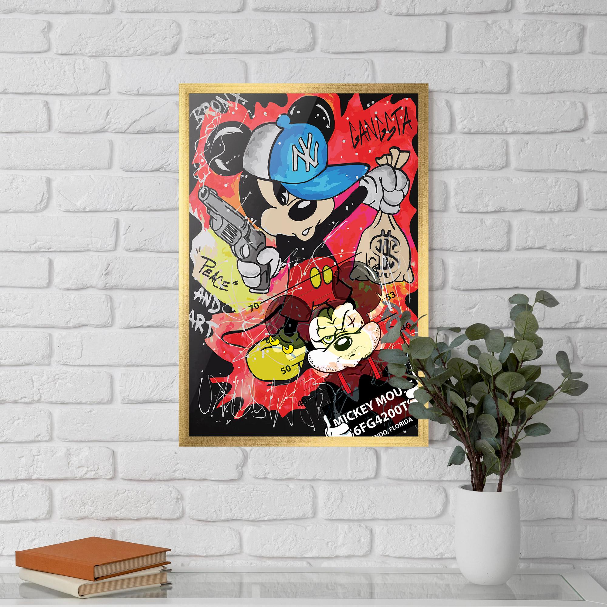 Рамкиран постер Gangsta Mickey mockup 5