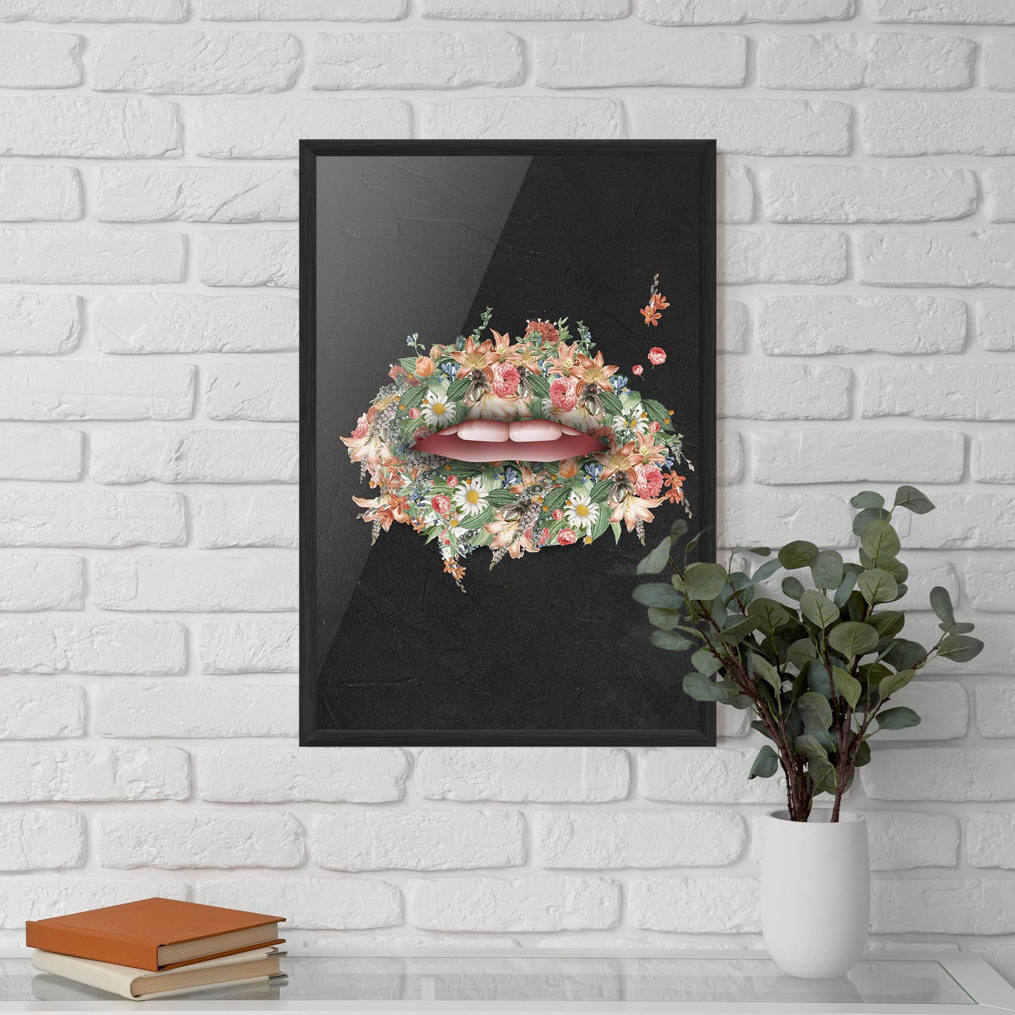 Рамкиран постер Flowers Lips mockup 5