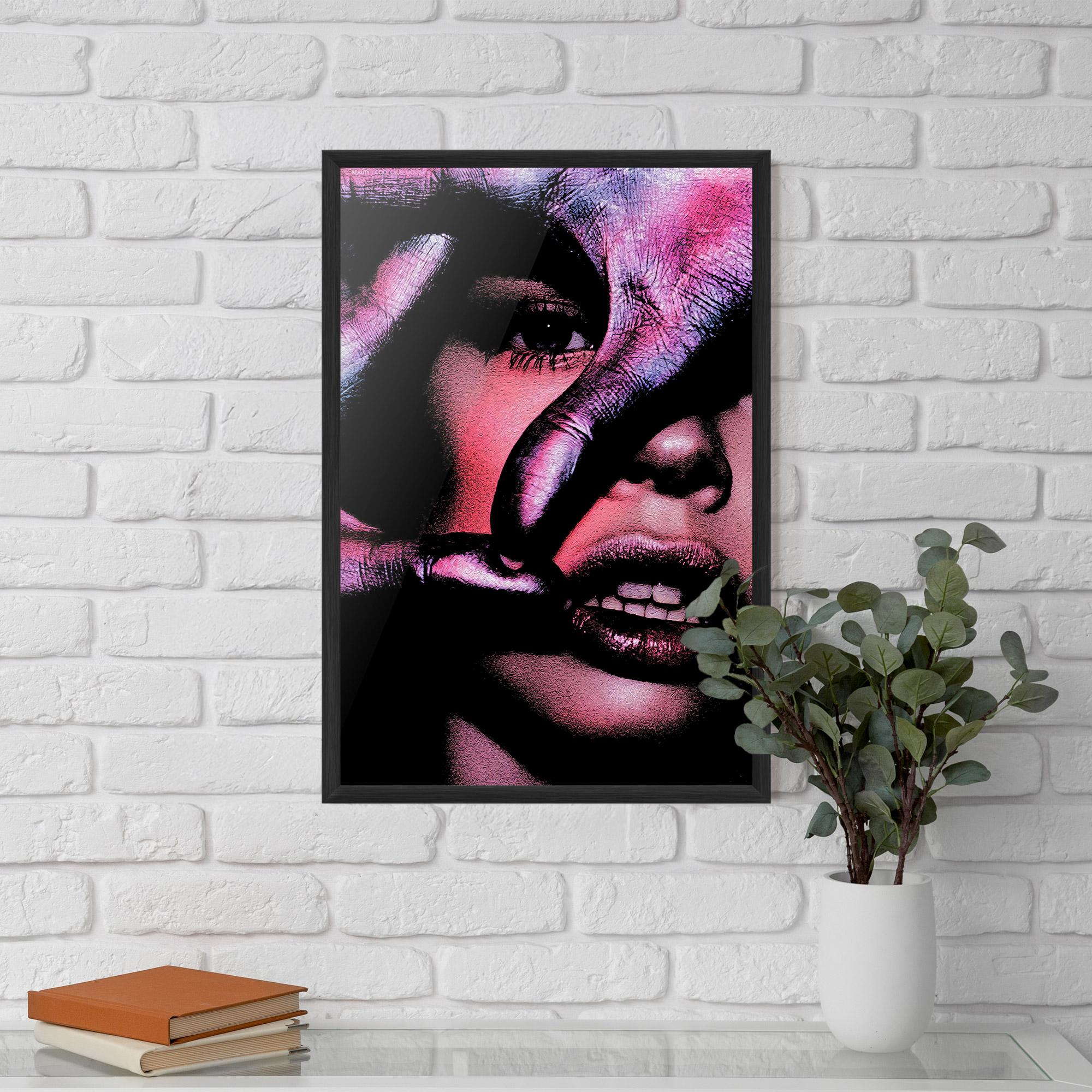 Рамкиран постер Purple Glitter Hand mockup 5