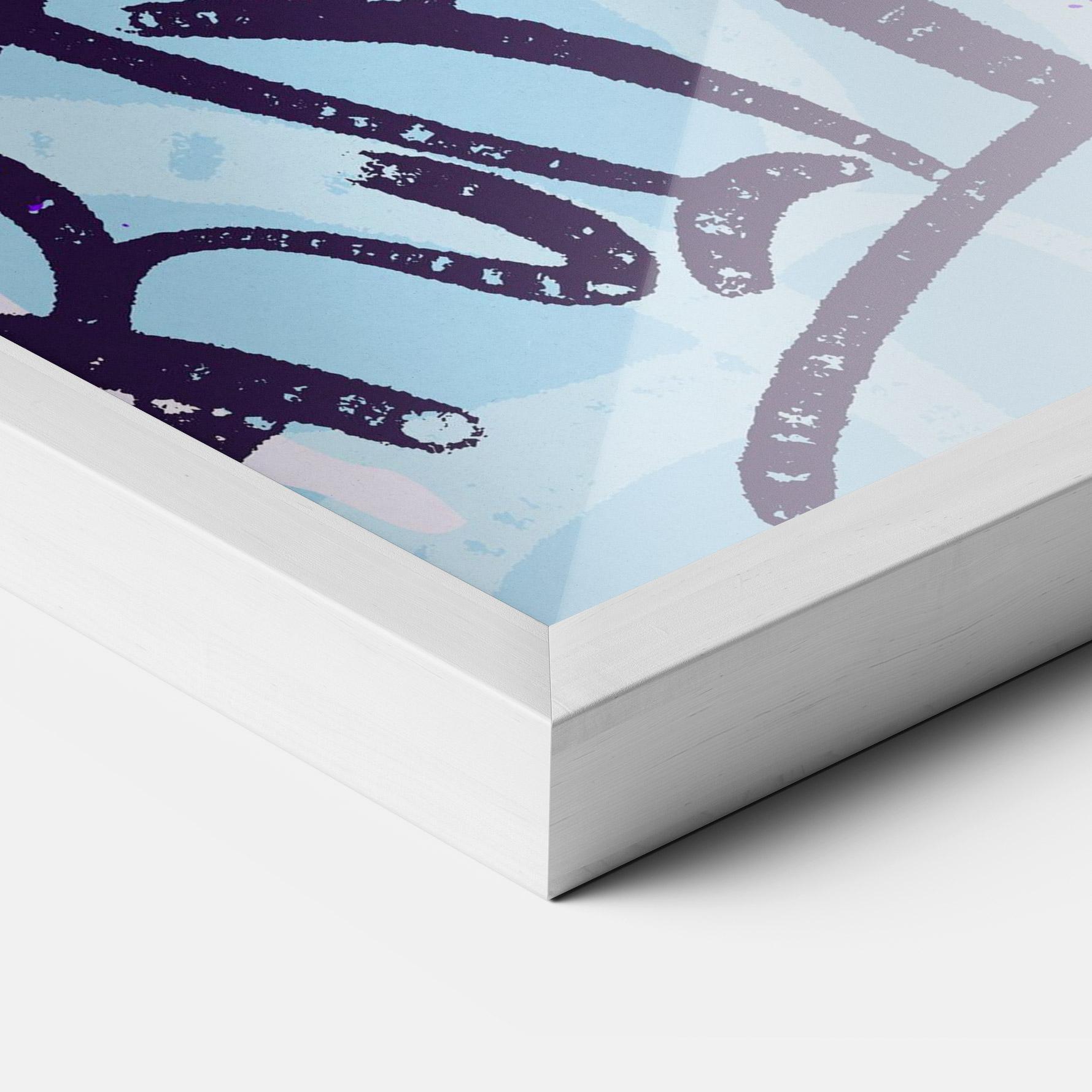 Рамкиран постер Blue Purple Graffiti mockup 3