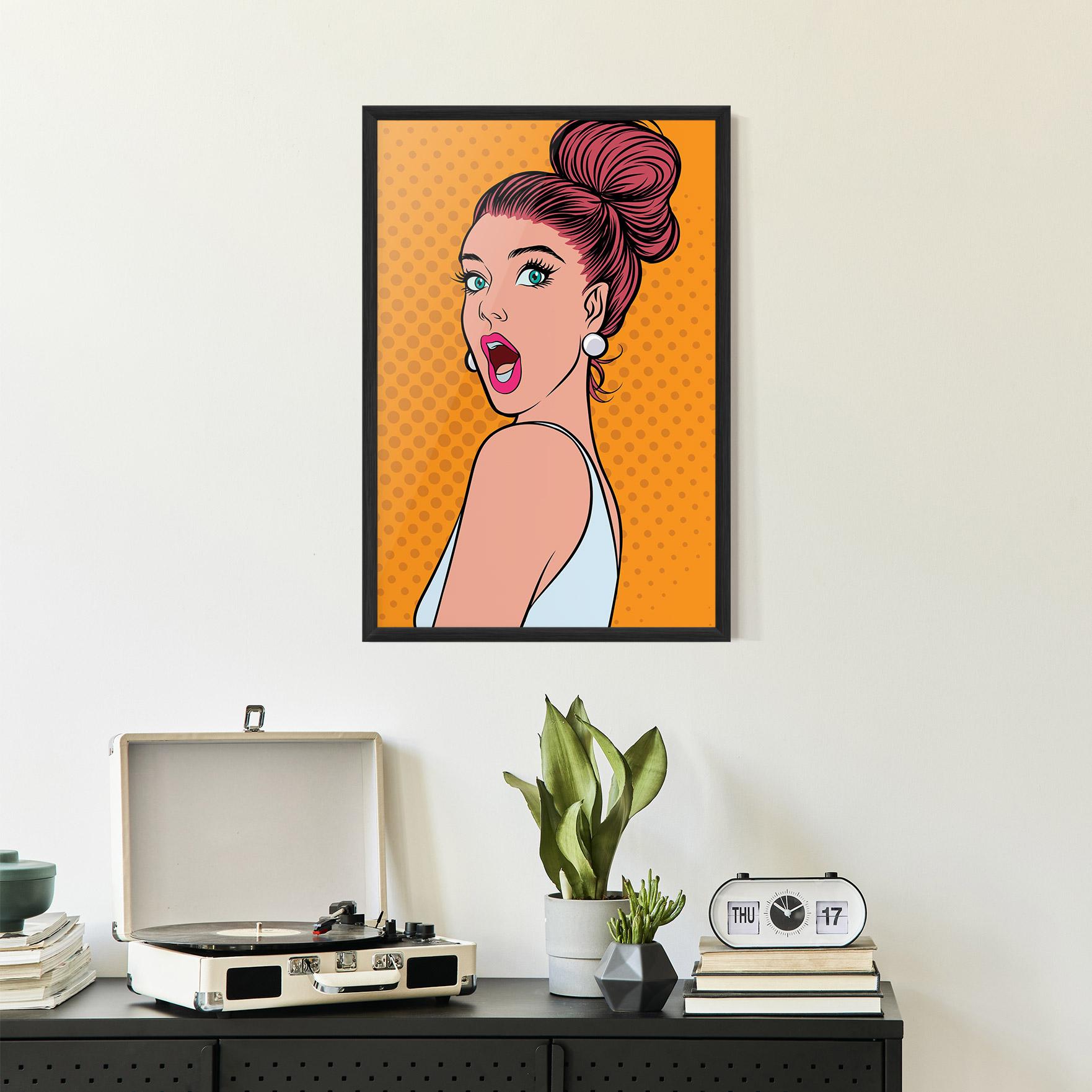 Рамкиран постер Pop Comic Lady mockup 2