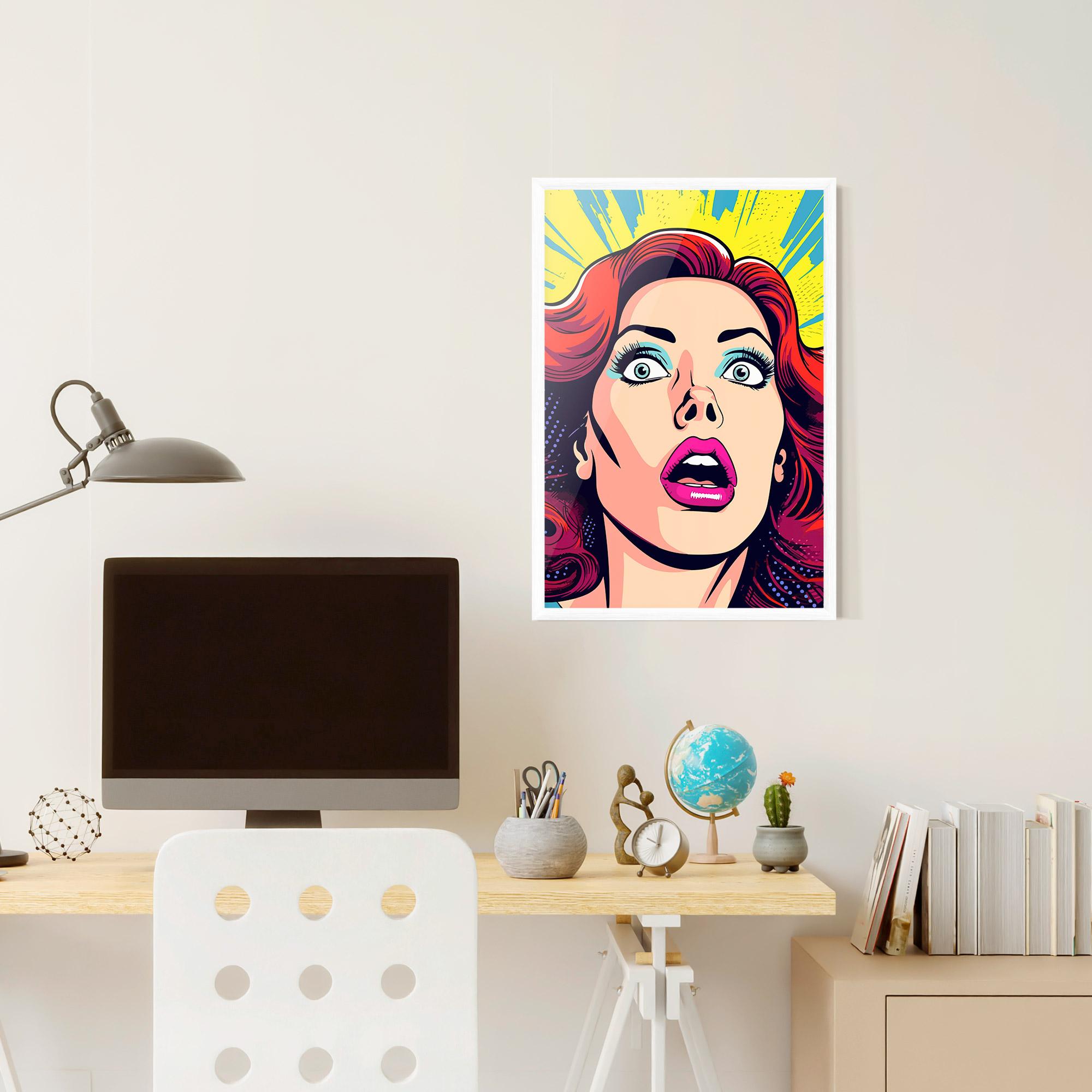 Рамкиран постер Pop Scared Woman mockup 6