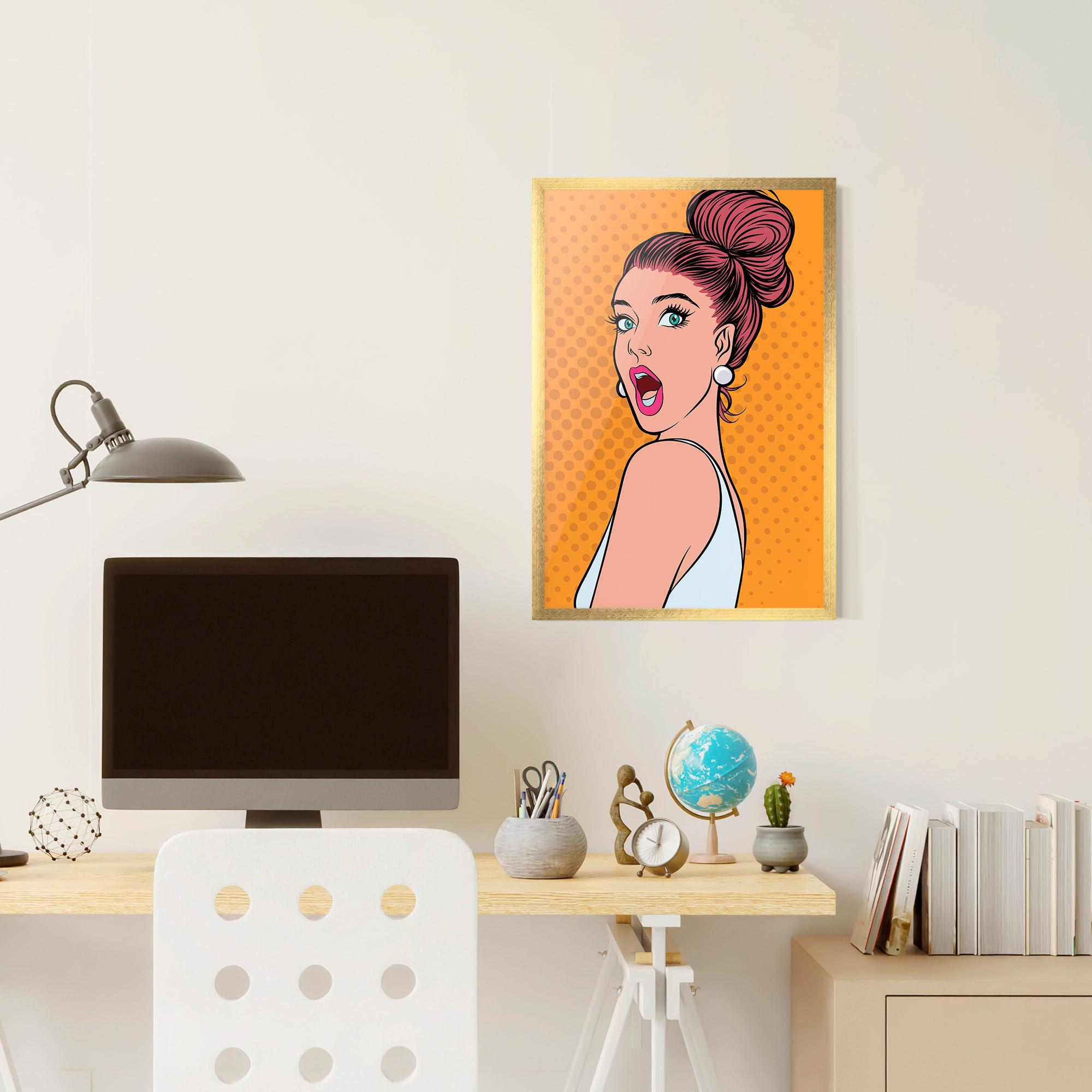 Рамкиран постер Pop Comic Lady mockup 6