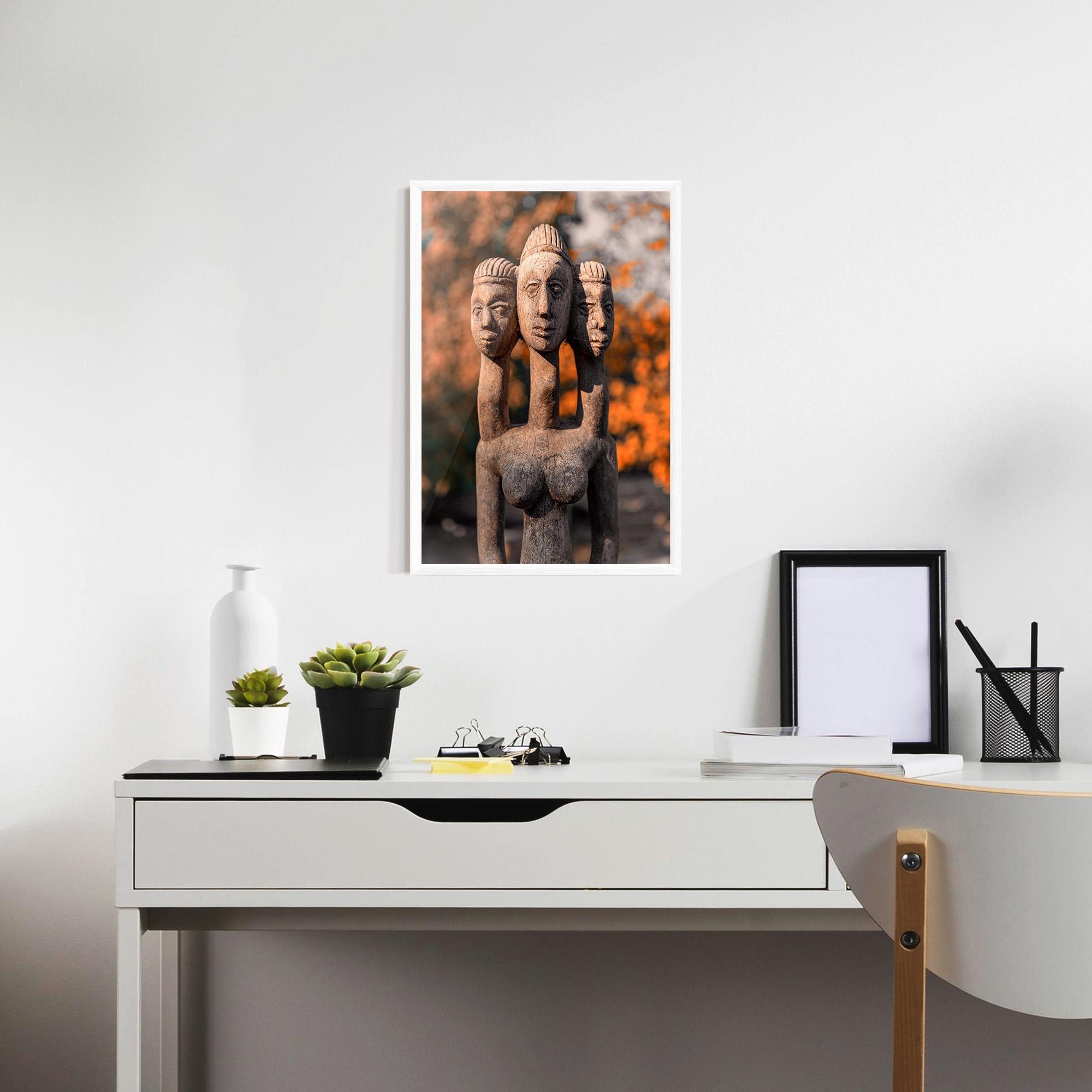 Рамкиран постер Three Heads Statue mockup 7