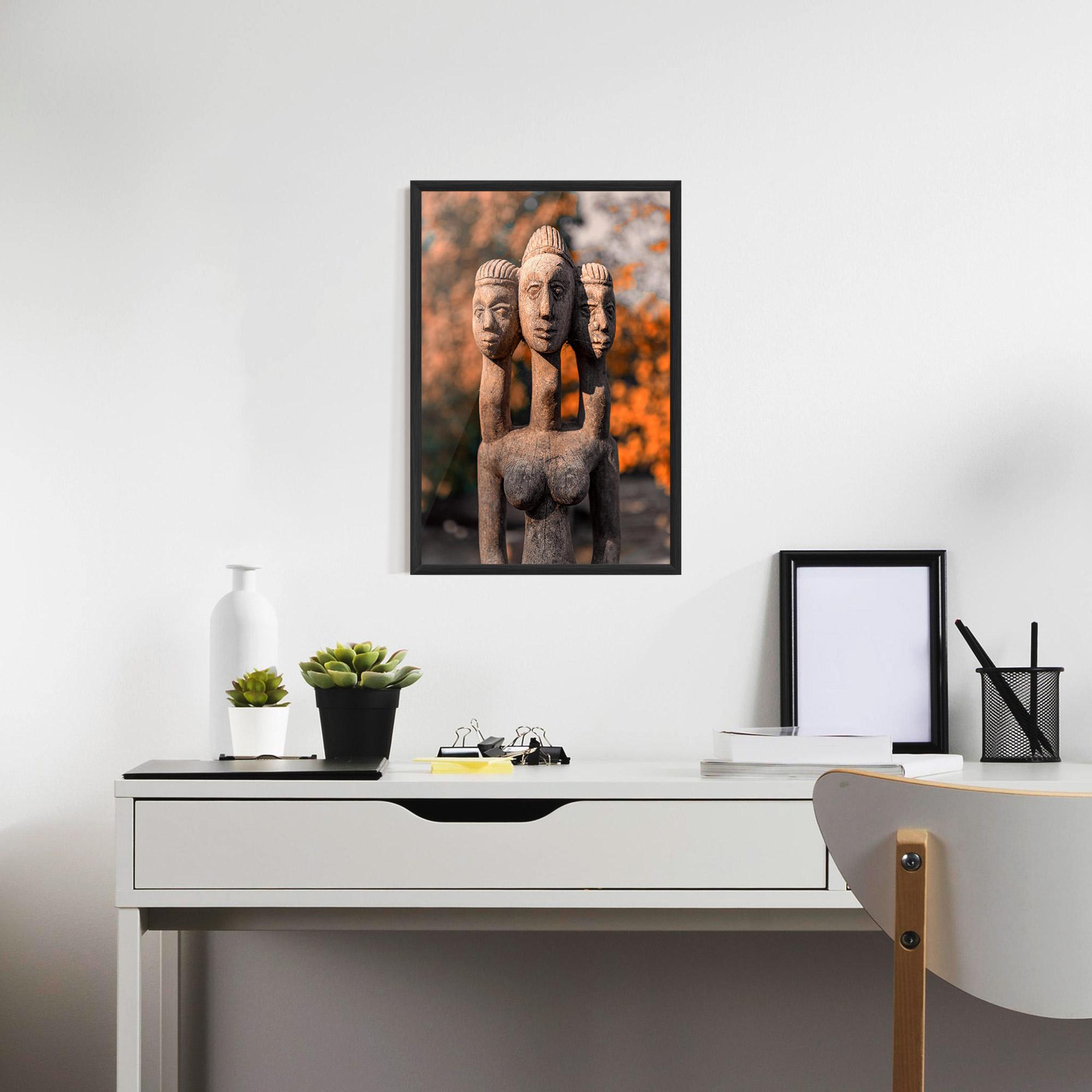 Рамкиран постер Three Heads Statue mockup 7