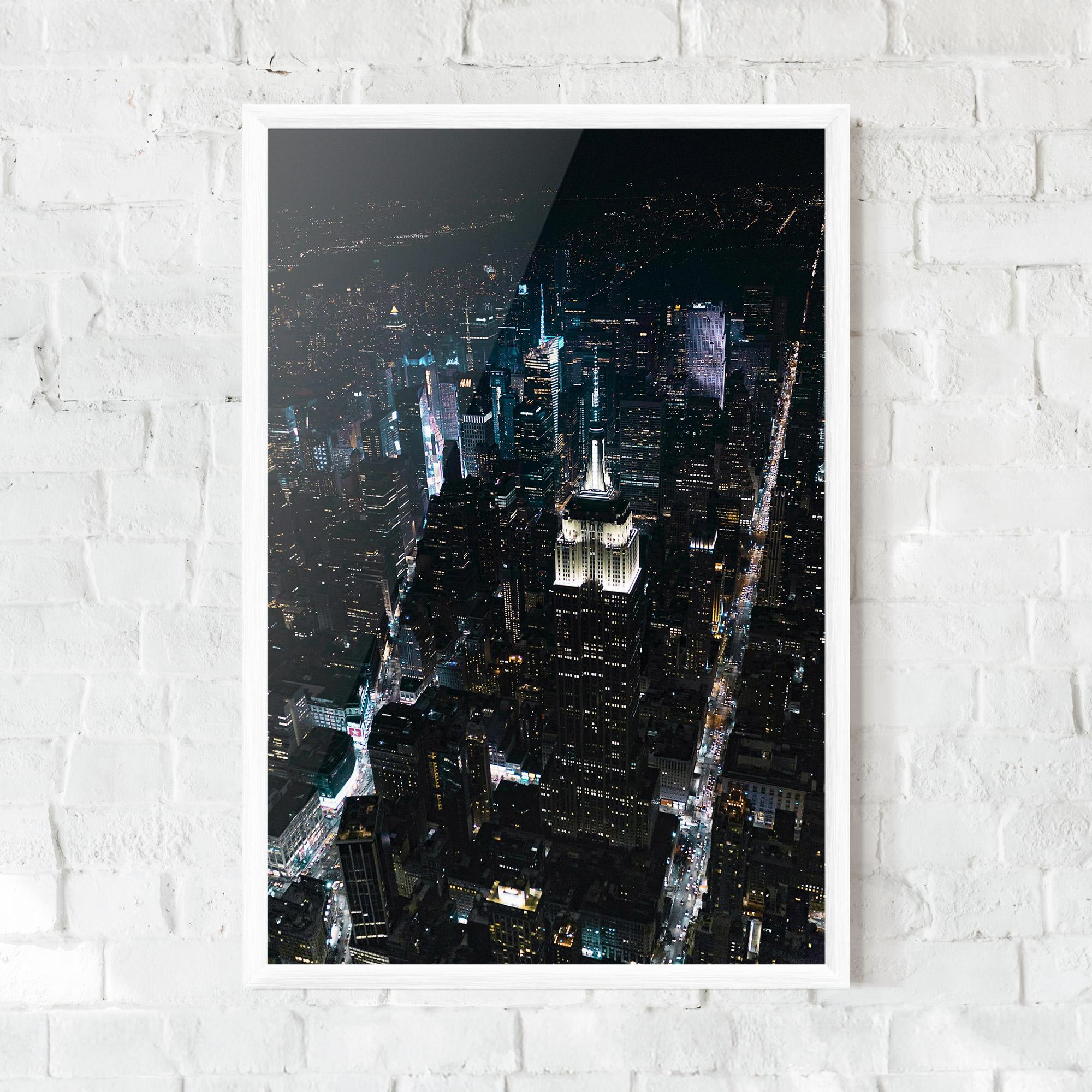 Рамкиран постер Night Landscape mockup 0